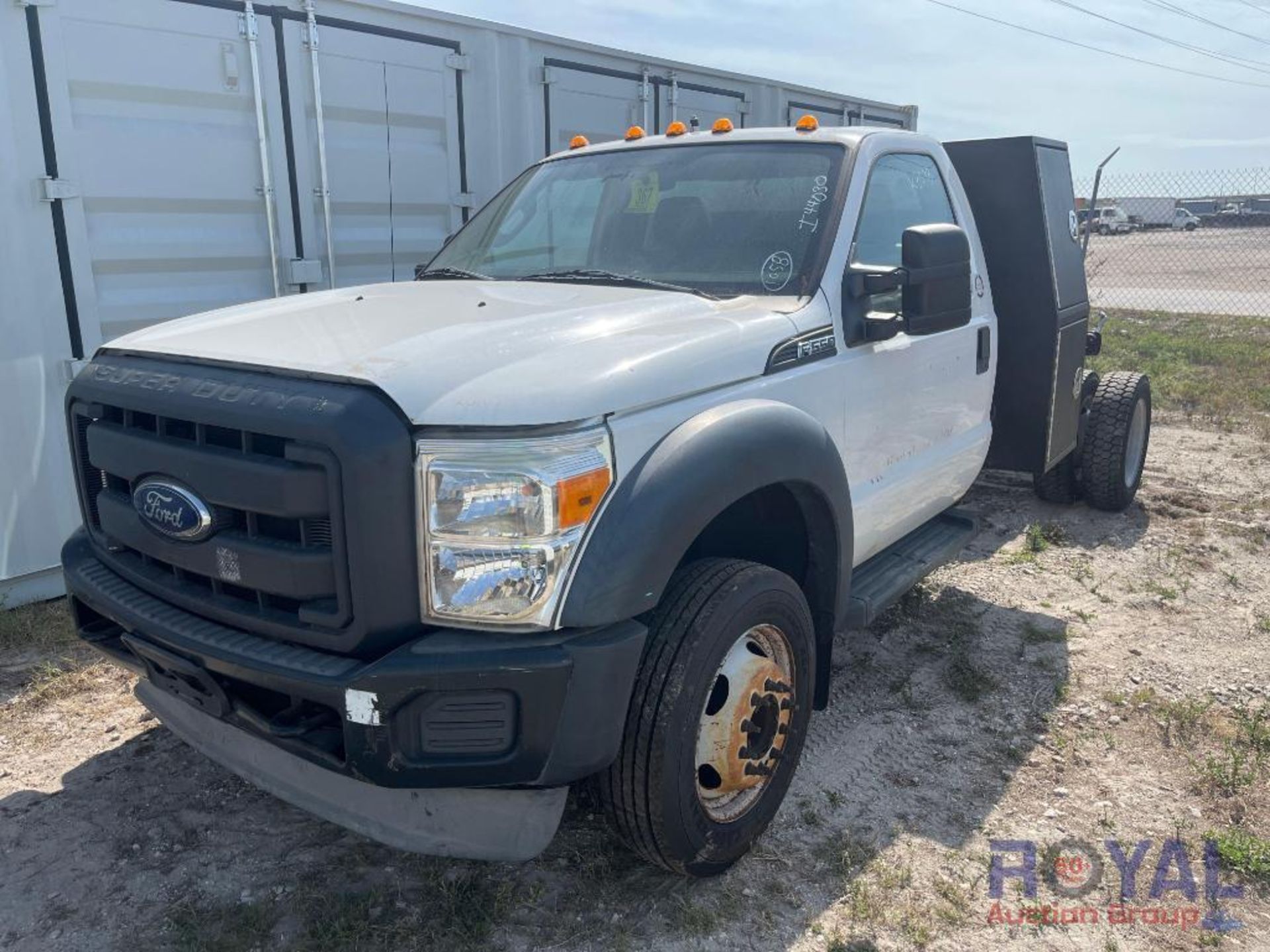 2013 Ford F-550 Cab and Chassis Truck