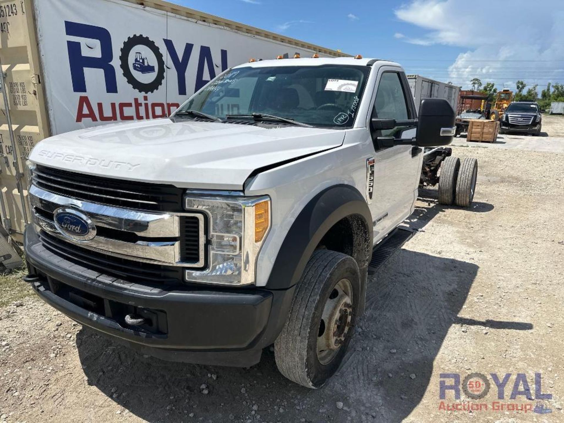 2017 Ford F-550 Cab and Chassis