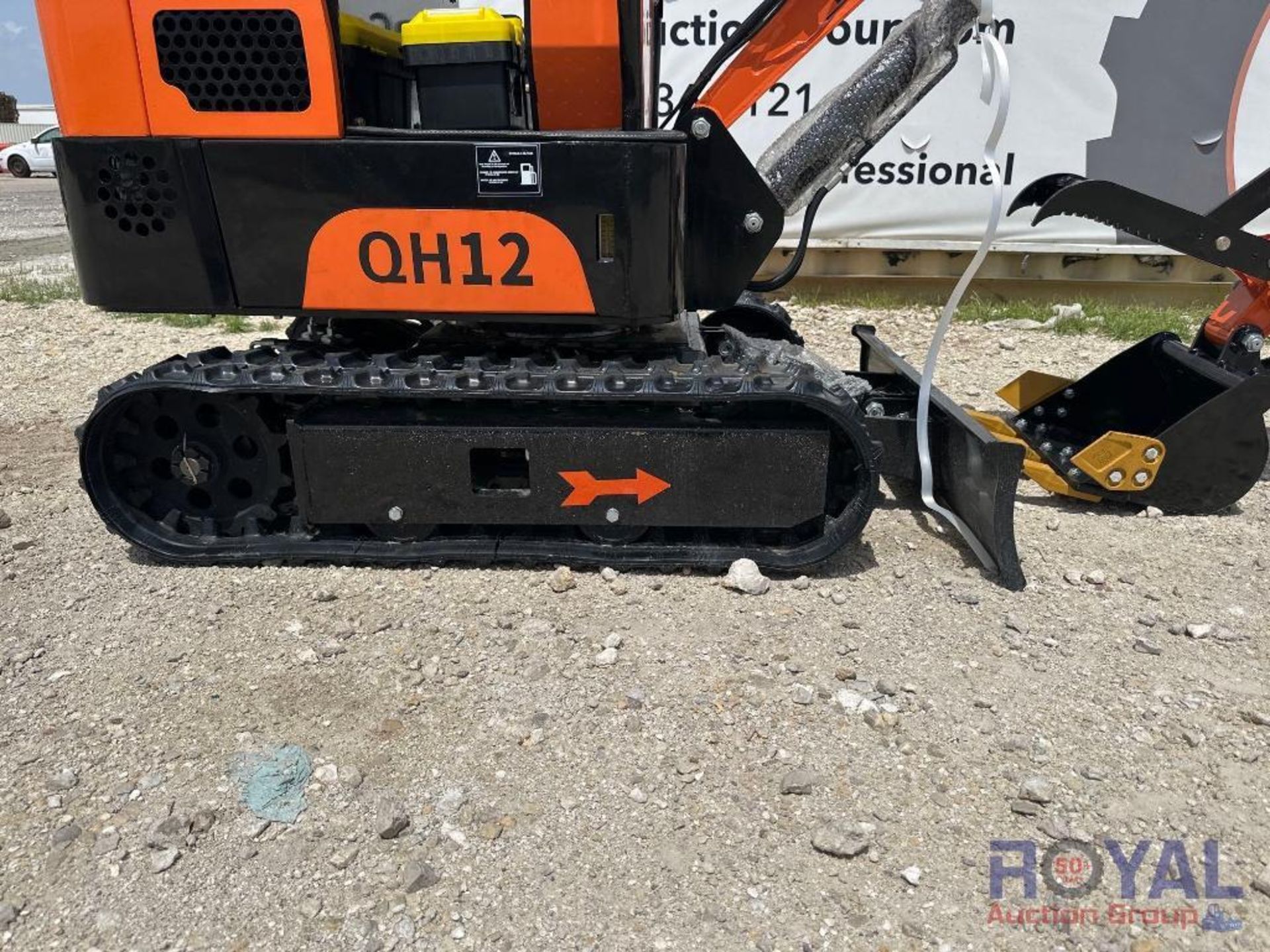 2023 AGT QH12 Hydraulic Mini Excavator - Image 19 of 19