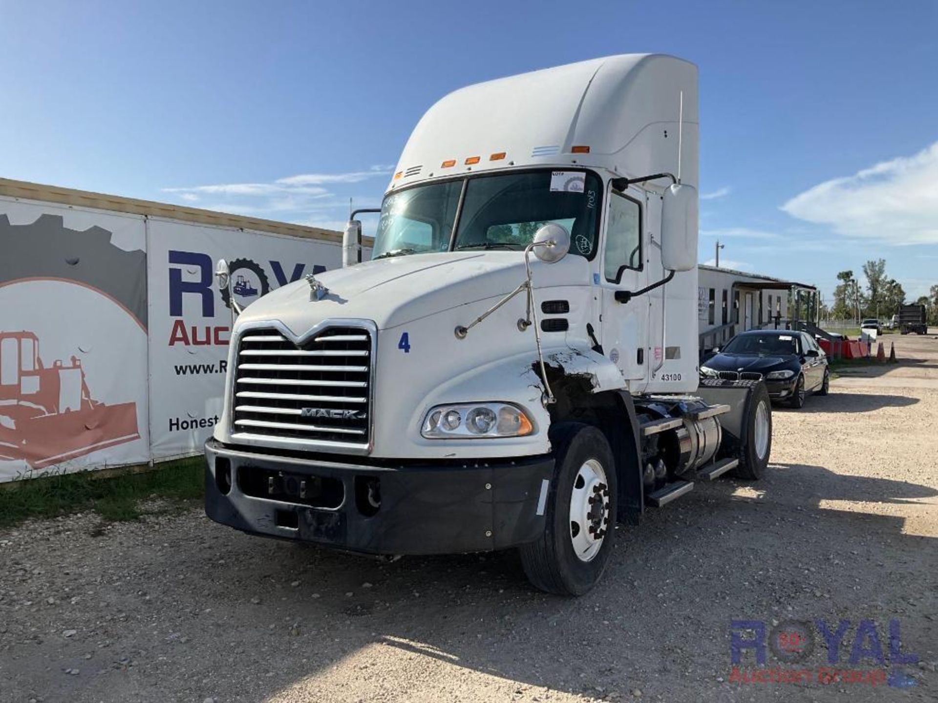 2013 Mack CXU612 Truck Tractor S/A