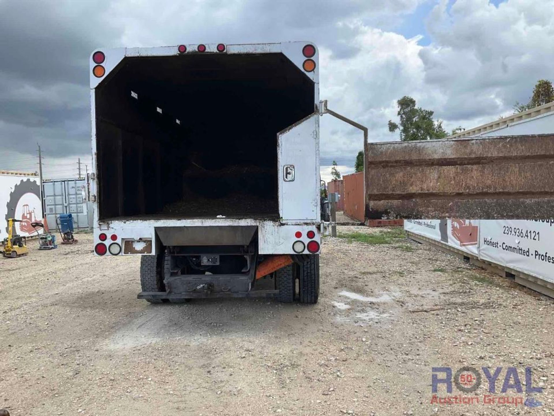 2019 Ford F-750 Forestry Chipper Dump Truck - Image 39 of 53