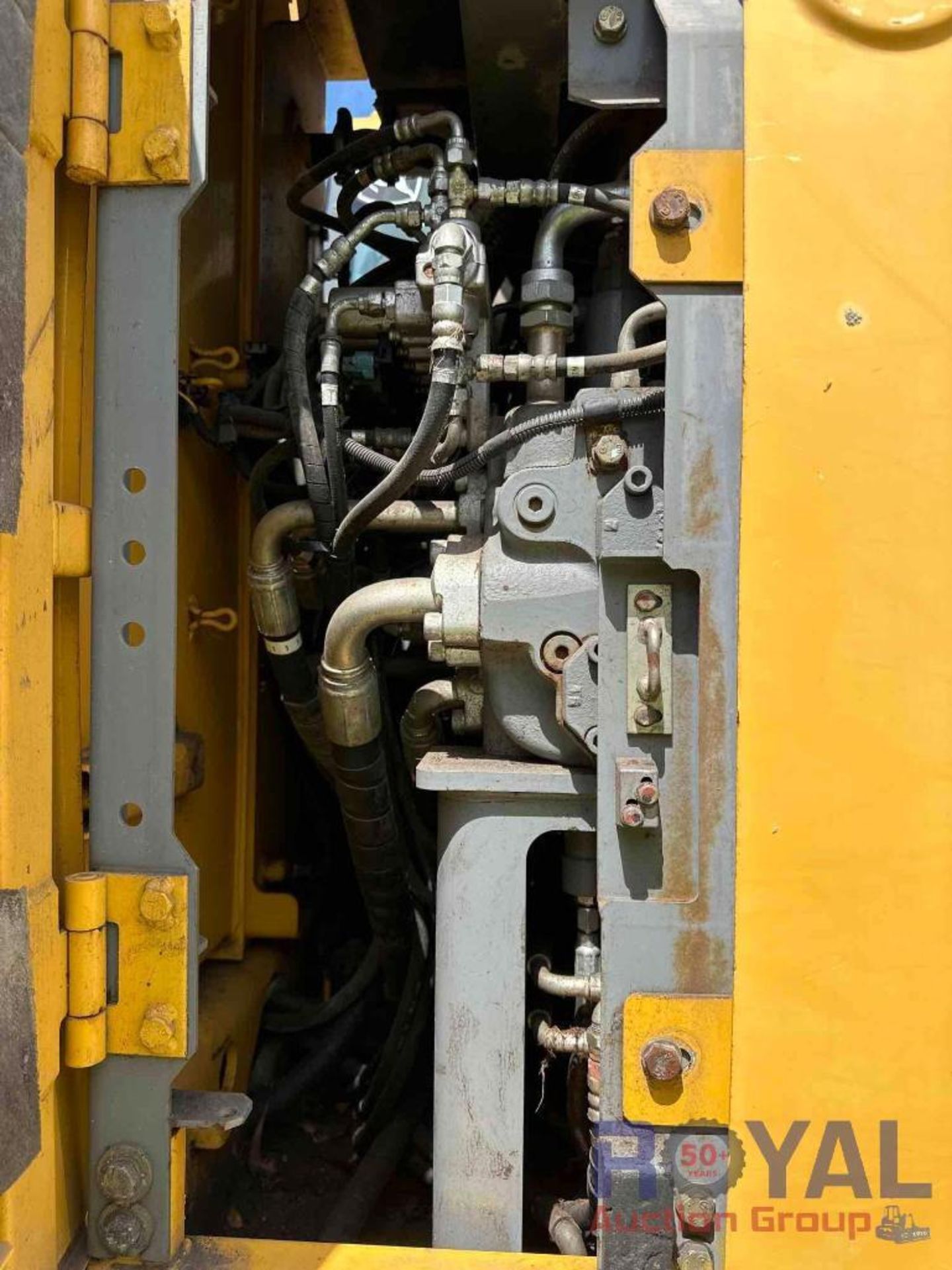 2015 John Deere 245G LC Hydraulic Excavator - Image 13 of 44