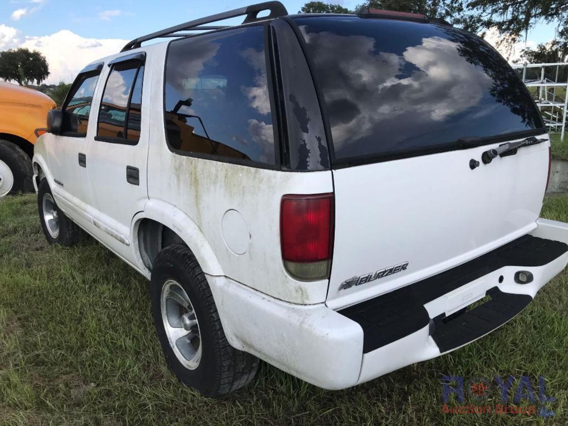 2004 Chevrolet Blazer SUV - Image 4 of 11