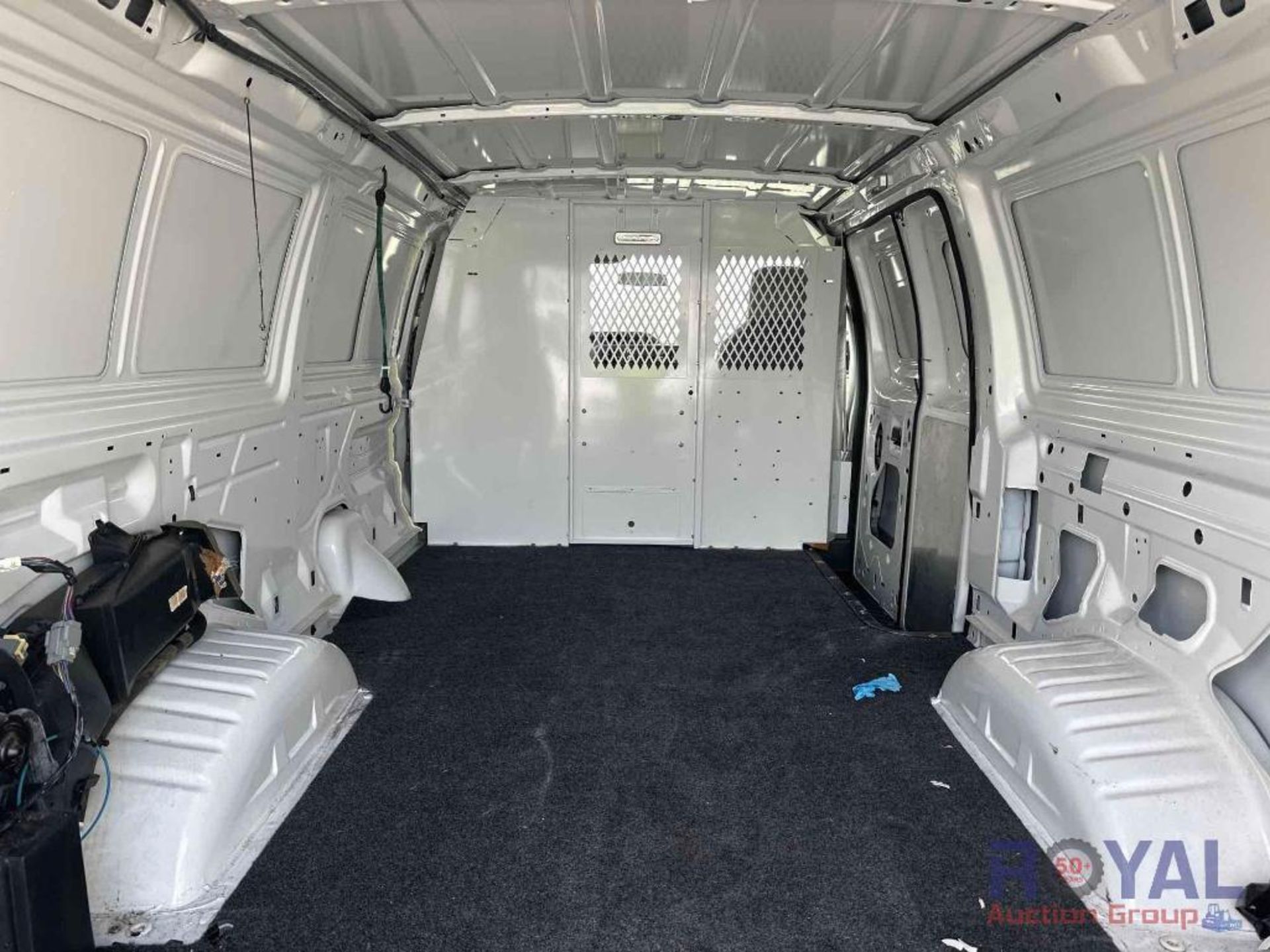 2011 Ford E350 Cargo Van - Image 20 of 27
