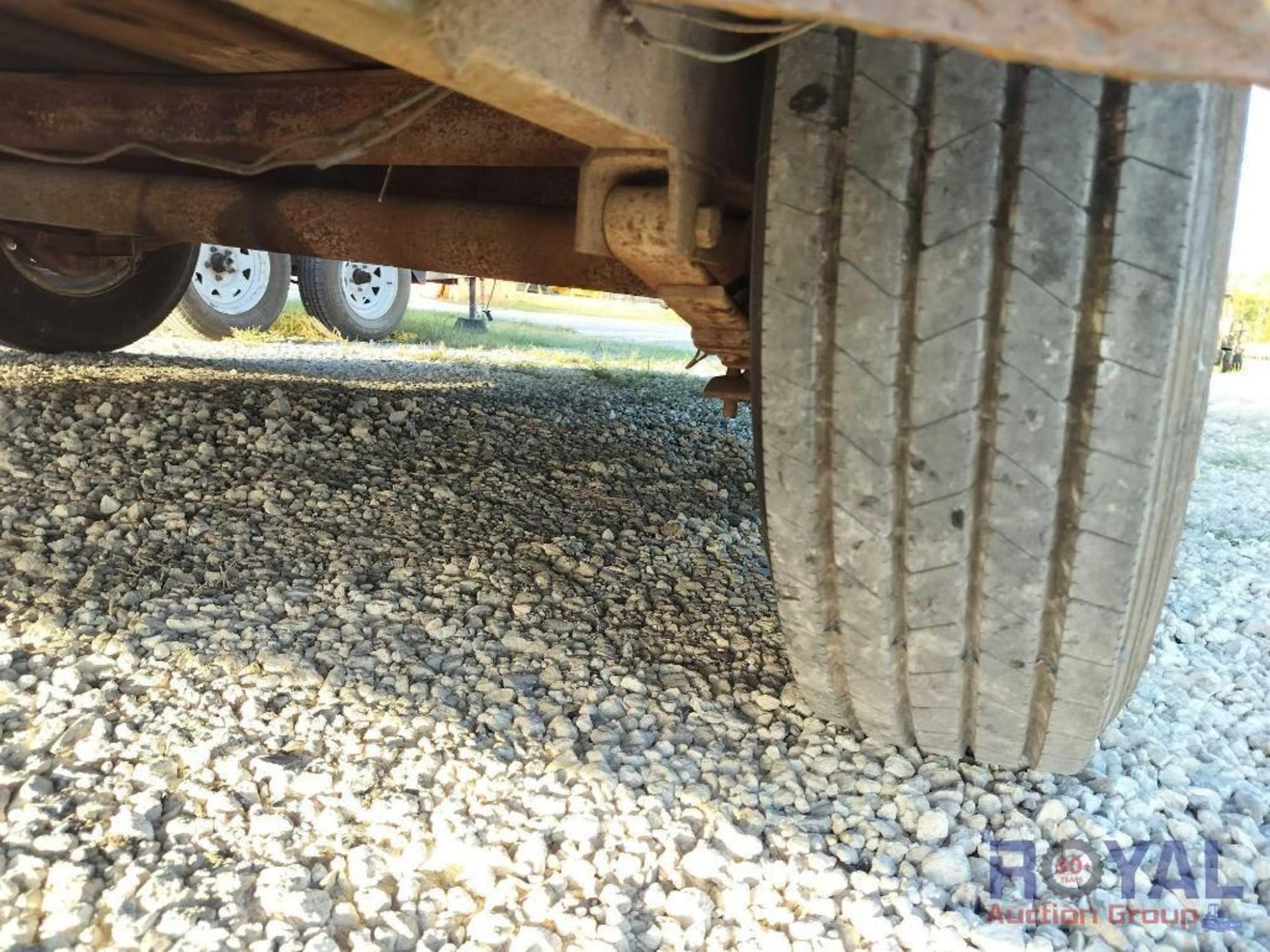 2001 Champion Trailer with Track Mounted Deep Rock Rig - Image 18 of 21