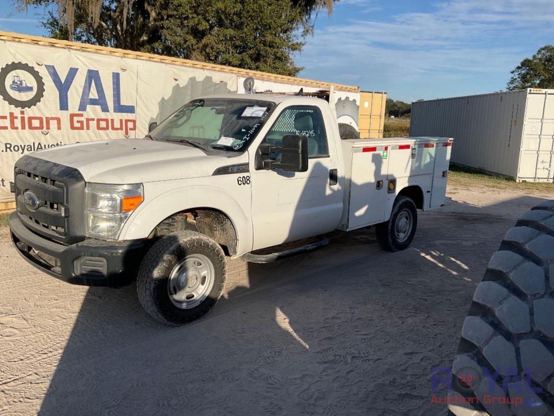 2014 Ford F350 4x4 Service Truck