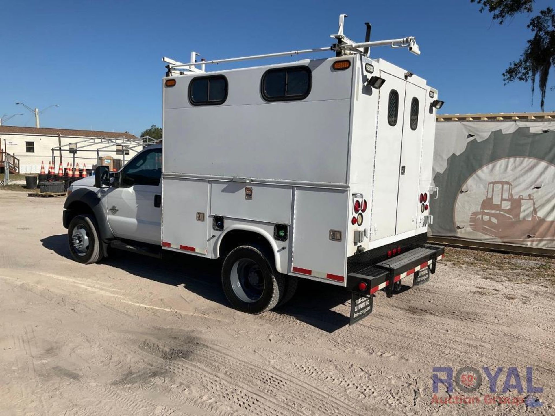 2014 Ford F550 Service Body - Image 4 of 27