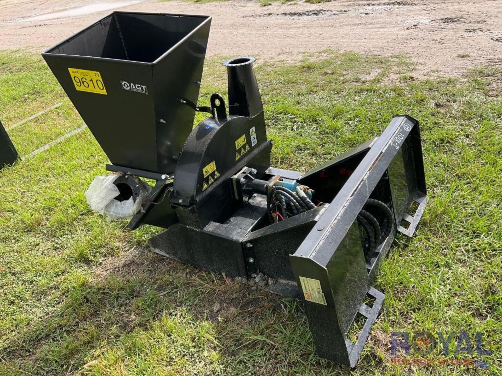 2023 Mower King Chipper Skid Steer Attachment - Image 4 of 6