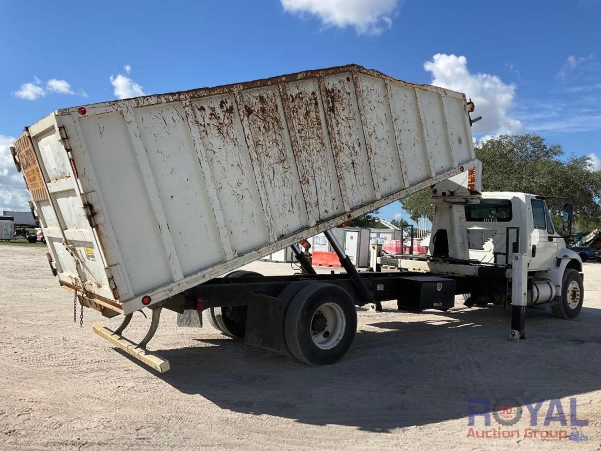 2015 International 4300 Pac Mac KBF-20H Grapple Truck - Image 3 of 28