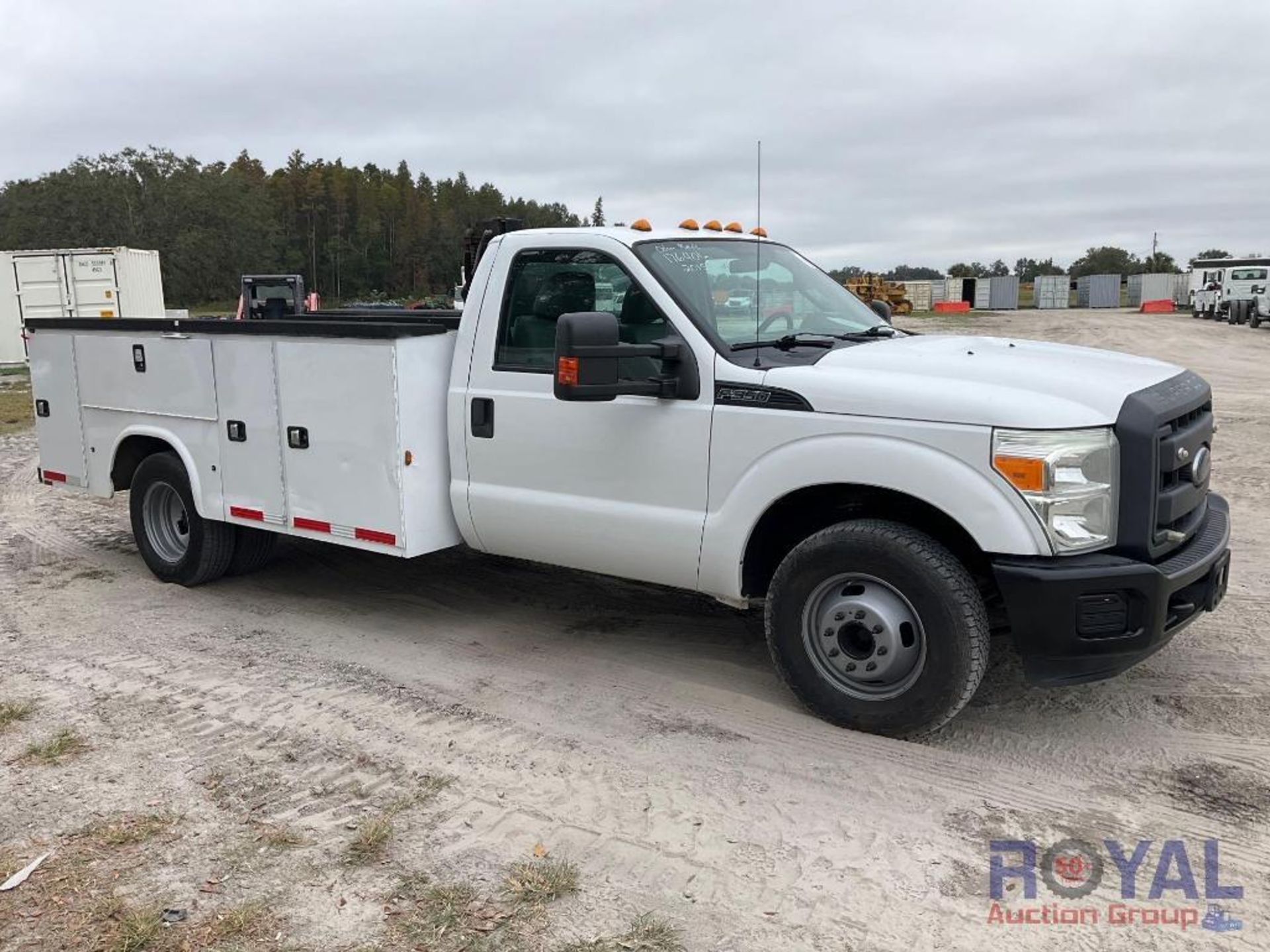 2015 Ford F350 Service Truck - Image 2 of 30