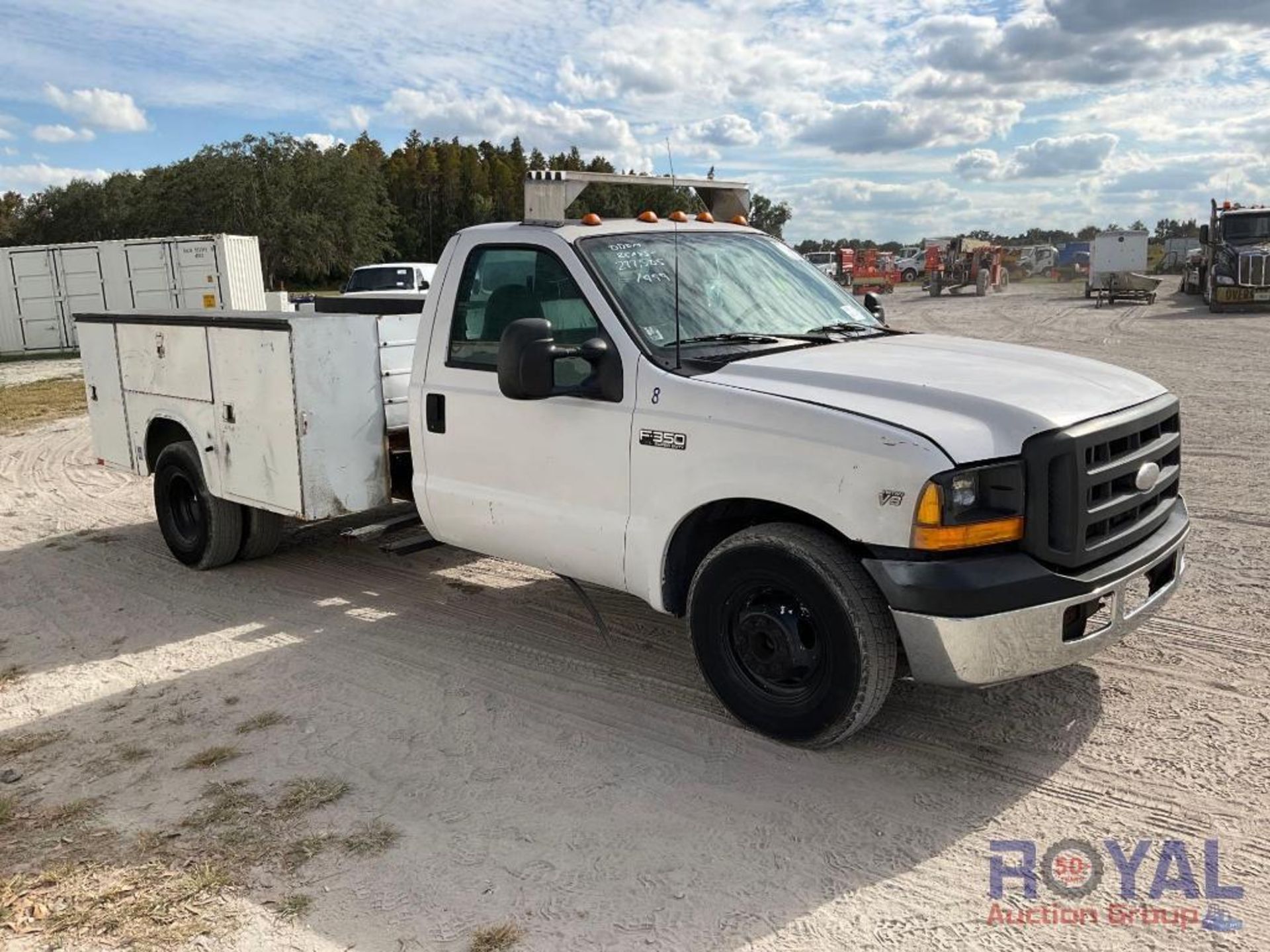 1999 Ford F350 Service Truck - Image 2 of 21