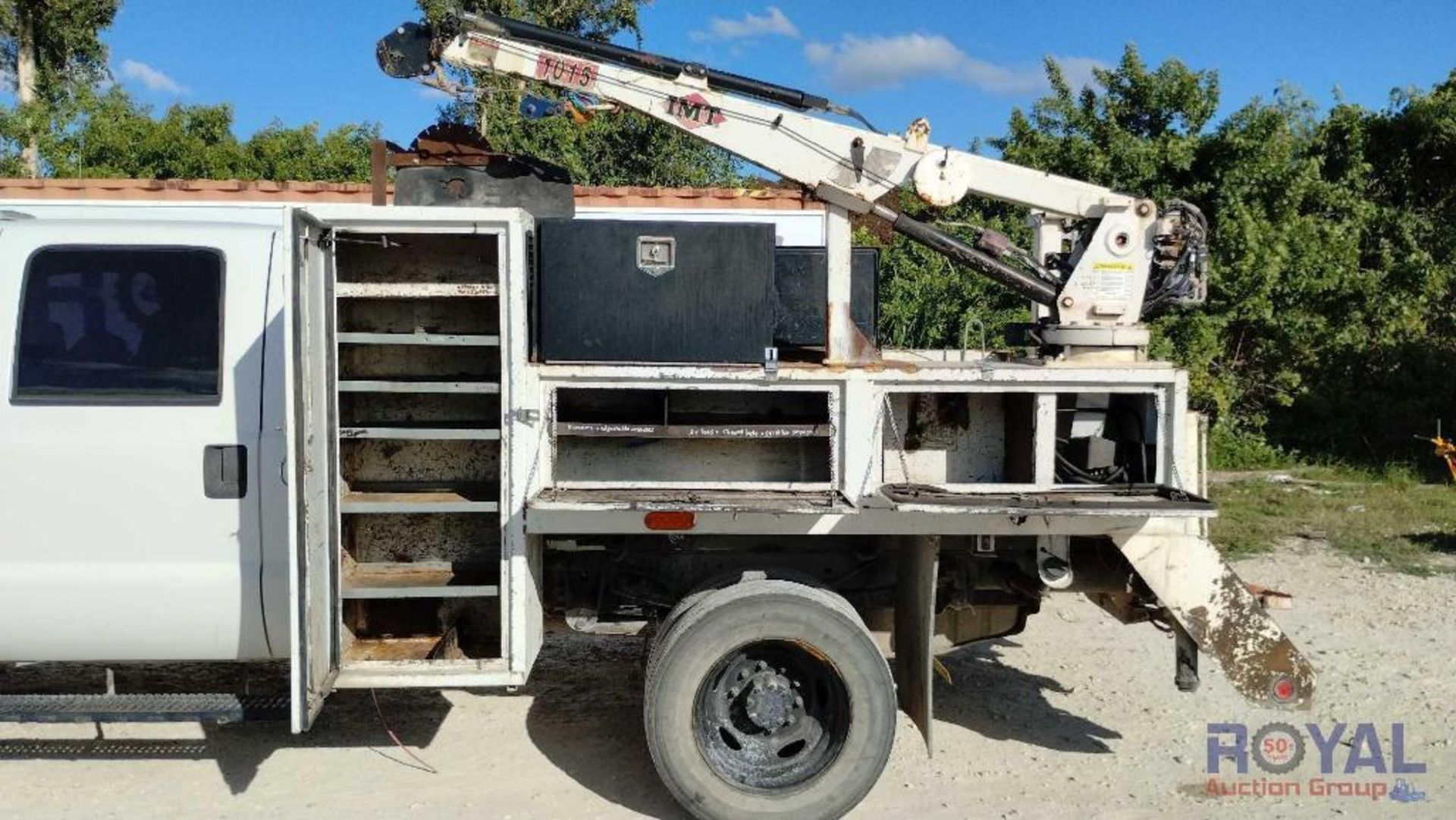 2008 Ford F550 MT 105 Crane Service Truck - Image 13 of 35