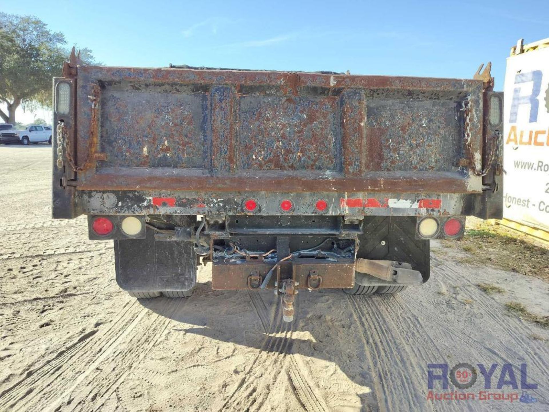 2008 Ford F350 Dump Truck - Image 25 of 26