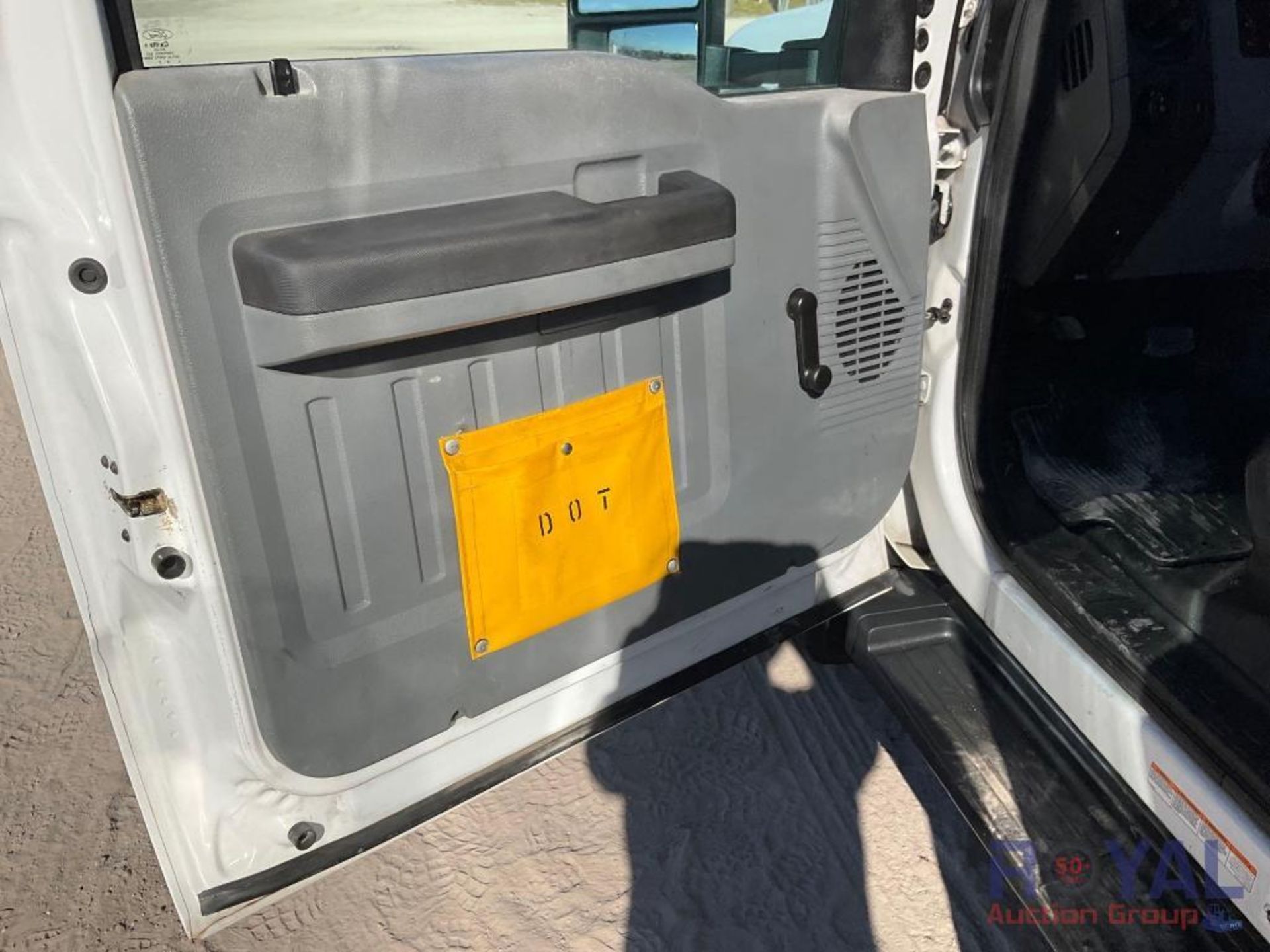 2014 Ford F550 Service Body - Image 22 of 27