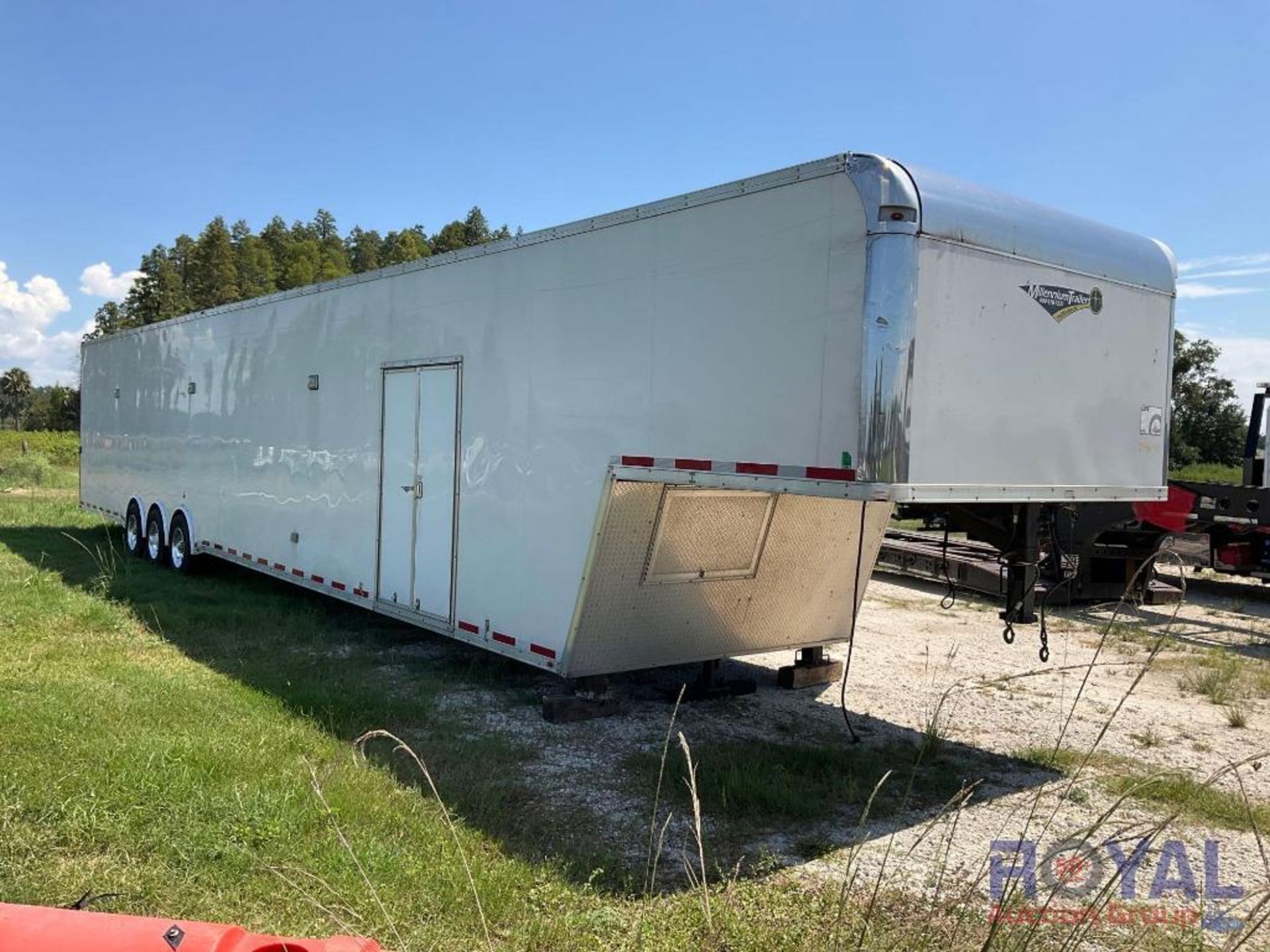 2021 Vintage Trailers P853G Enclosed Car Hauler Trailer - Image 2 of 7