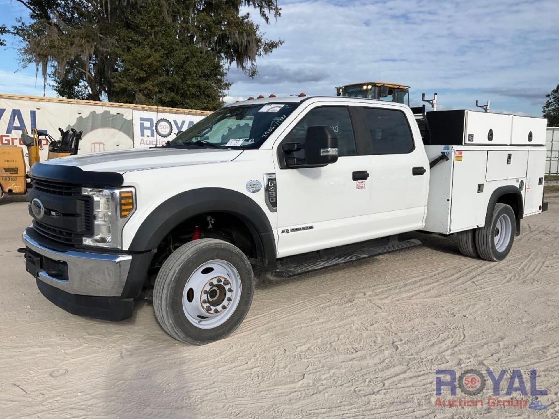 2019 F450 4x4 Service Truck