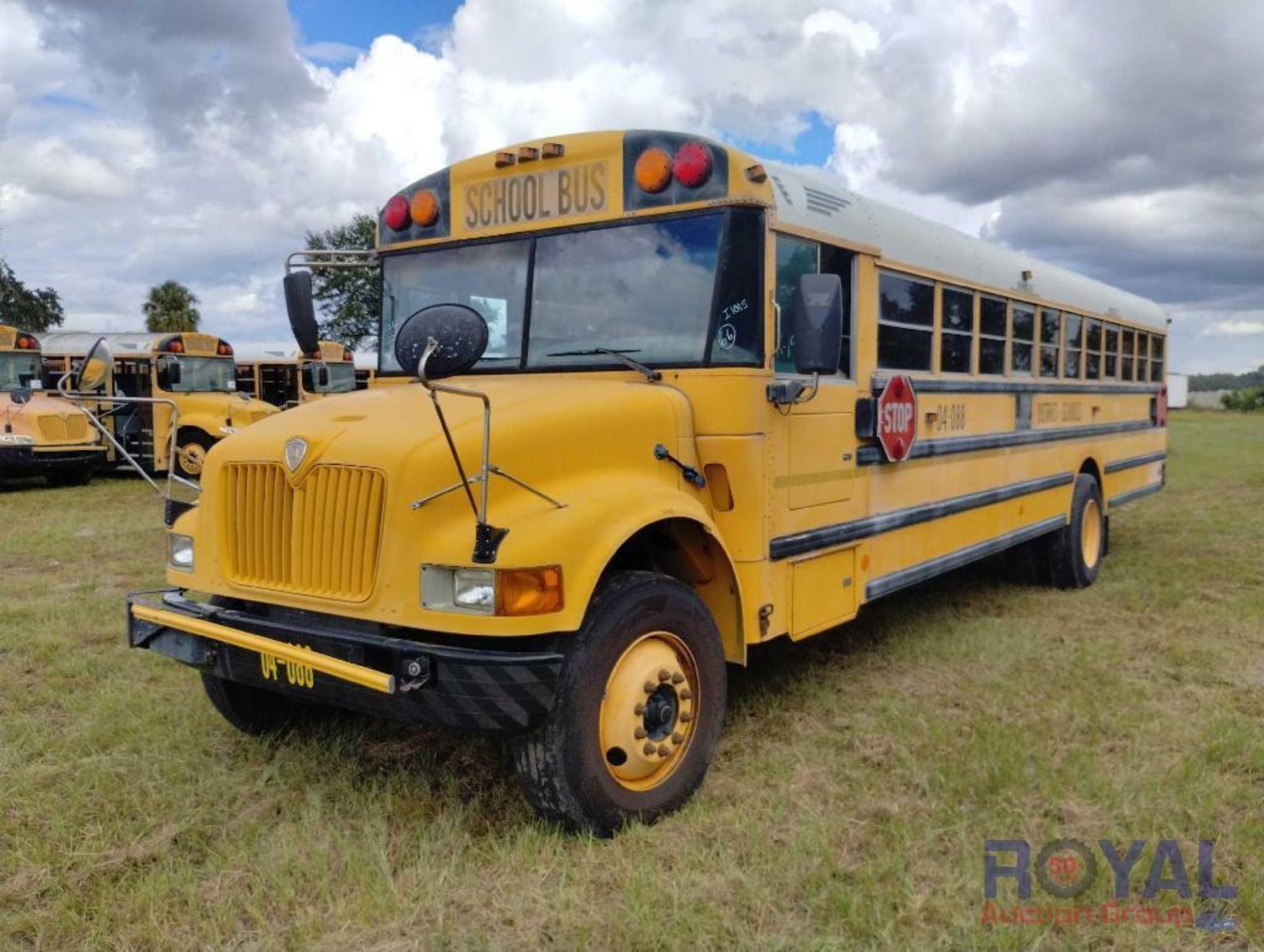 2004 IC Corporation 3000IC Bus