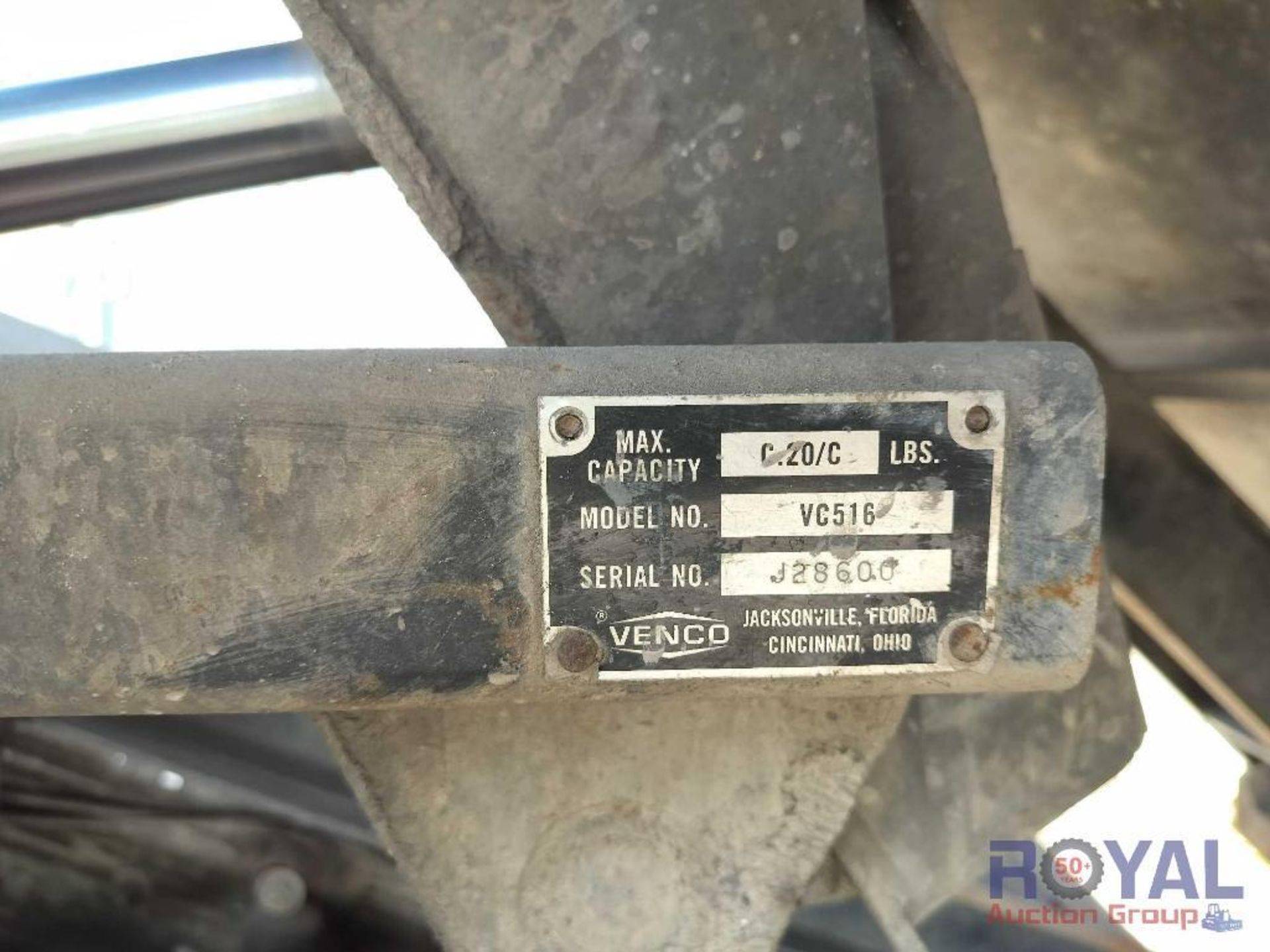 2006 Ford F350 Dump Truck - Image 14 of 27