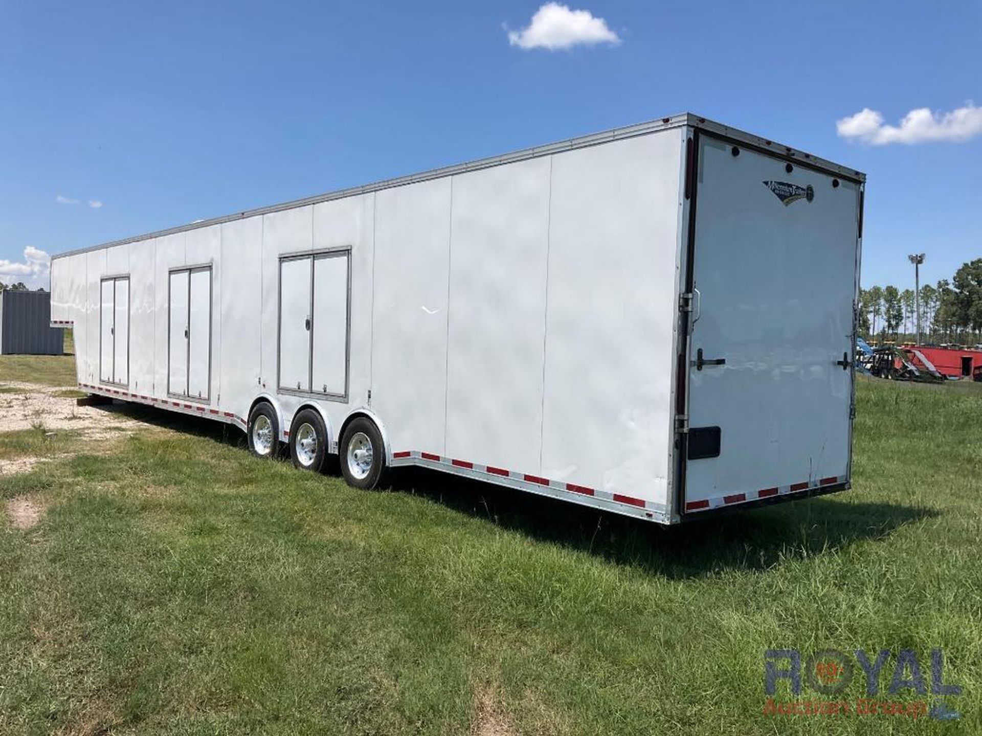 2021 Vintage Trailers P853G Enclosed Car Hauler Trailer - Image 4 of 7