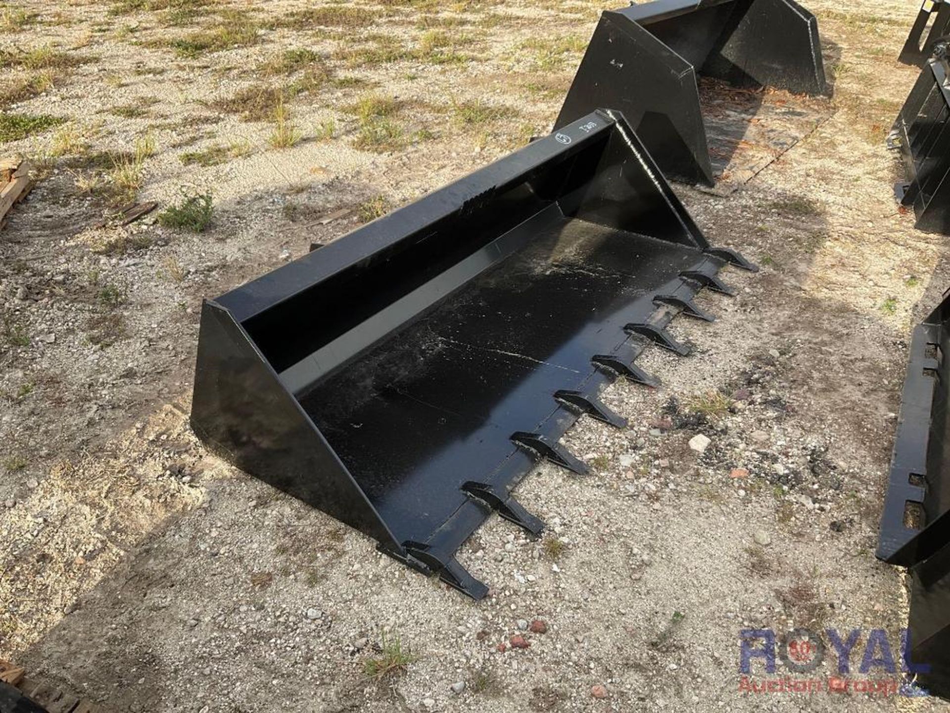 2023 78in Skid Steer Bucket with Teeth Attachment - Image 2 of 5