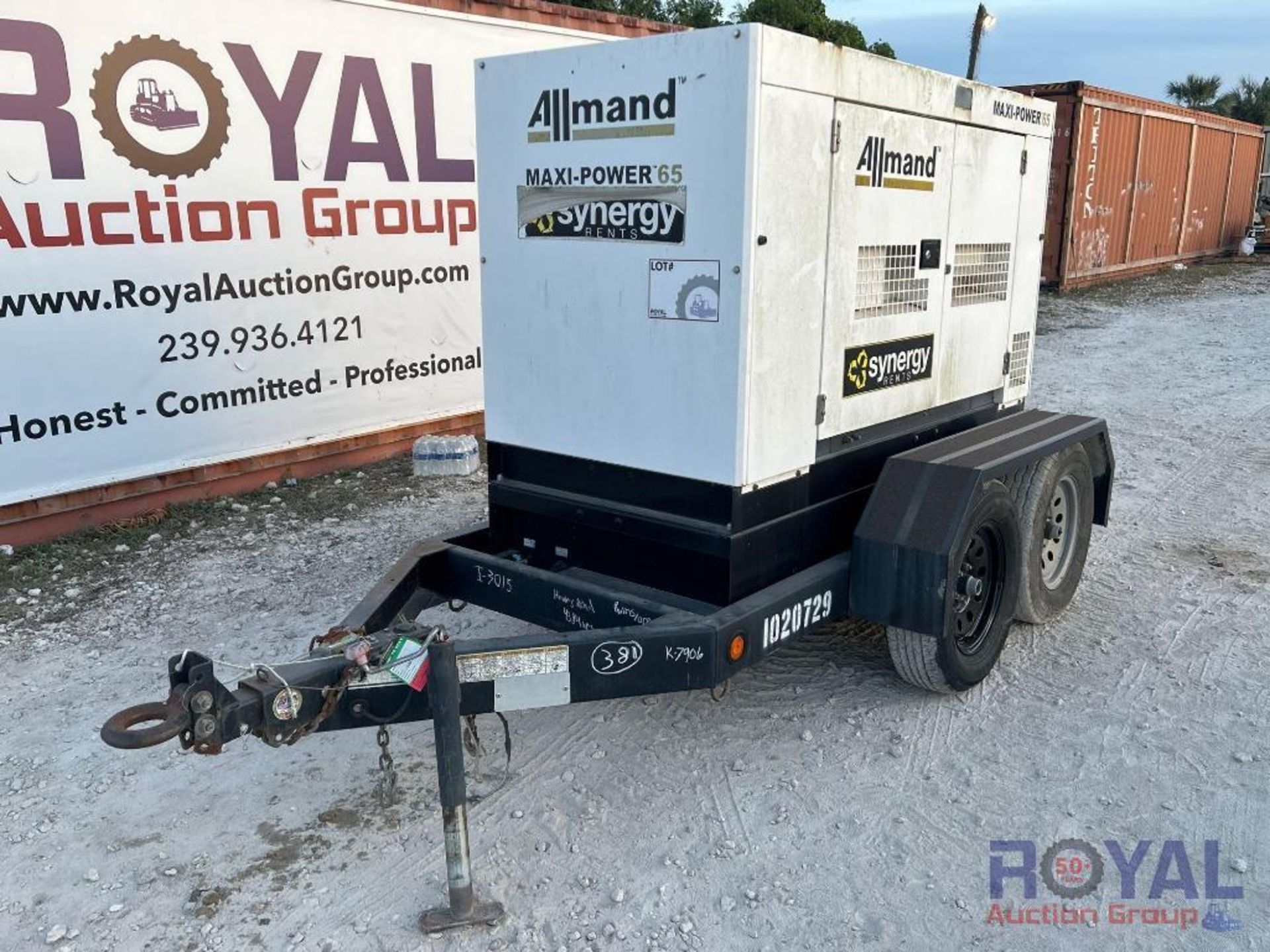 2015 Allmand Maxi Power 65-8C1 Towable T/A Trailer