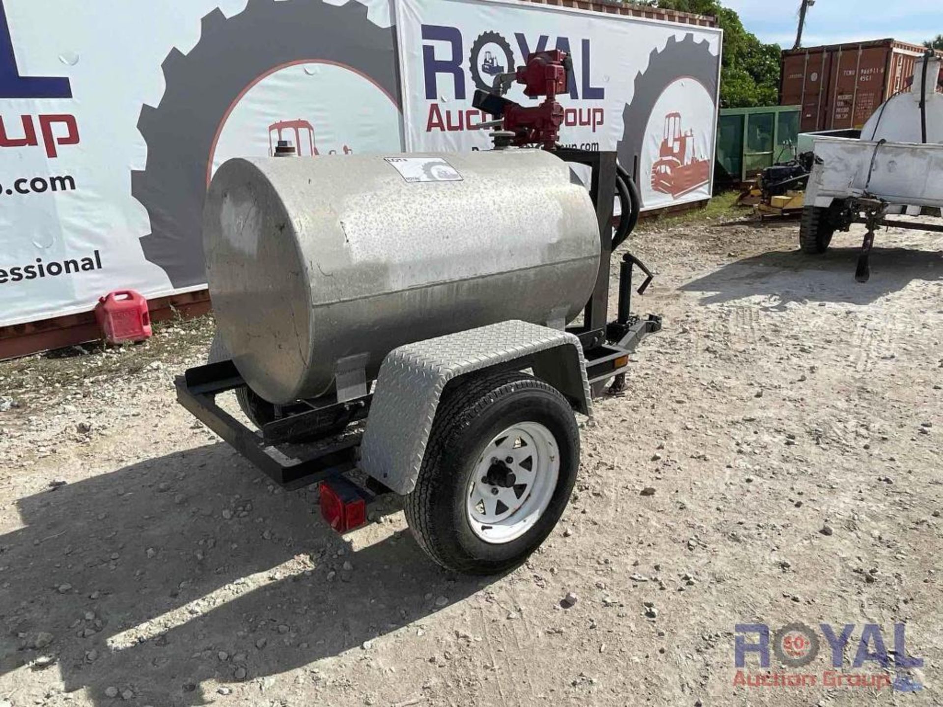 Fuel Tank with Hose, Nozzle and Meter S/A Towable Trailer - Image 3 of 10