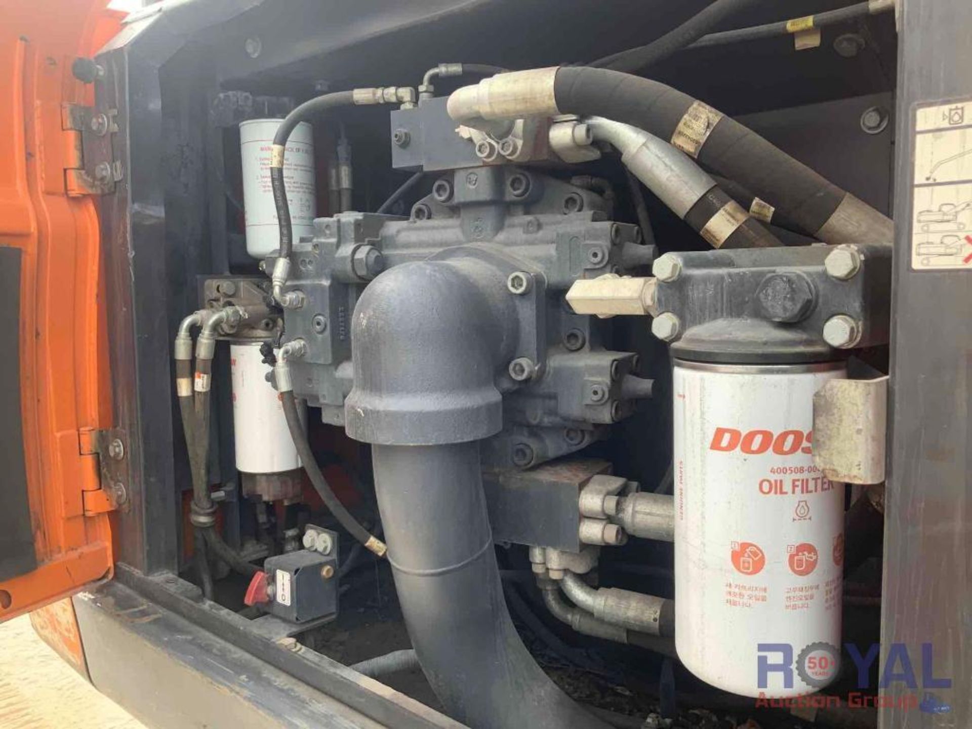 2019 Doosan DX350LC-5 Hydraulic Excavator - Image 8 of 37