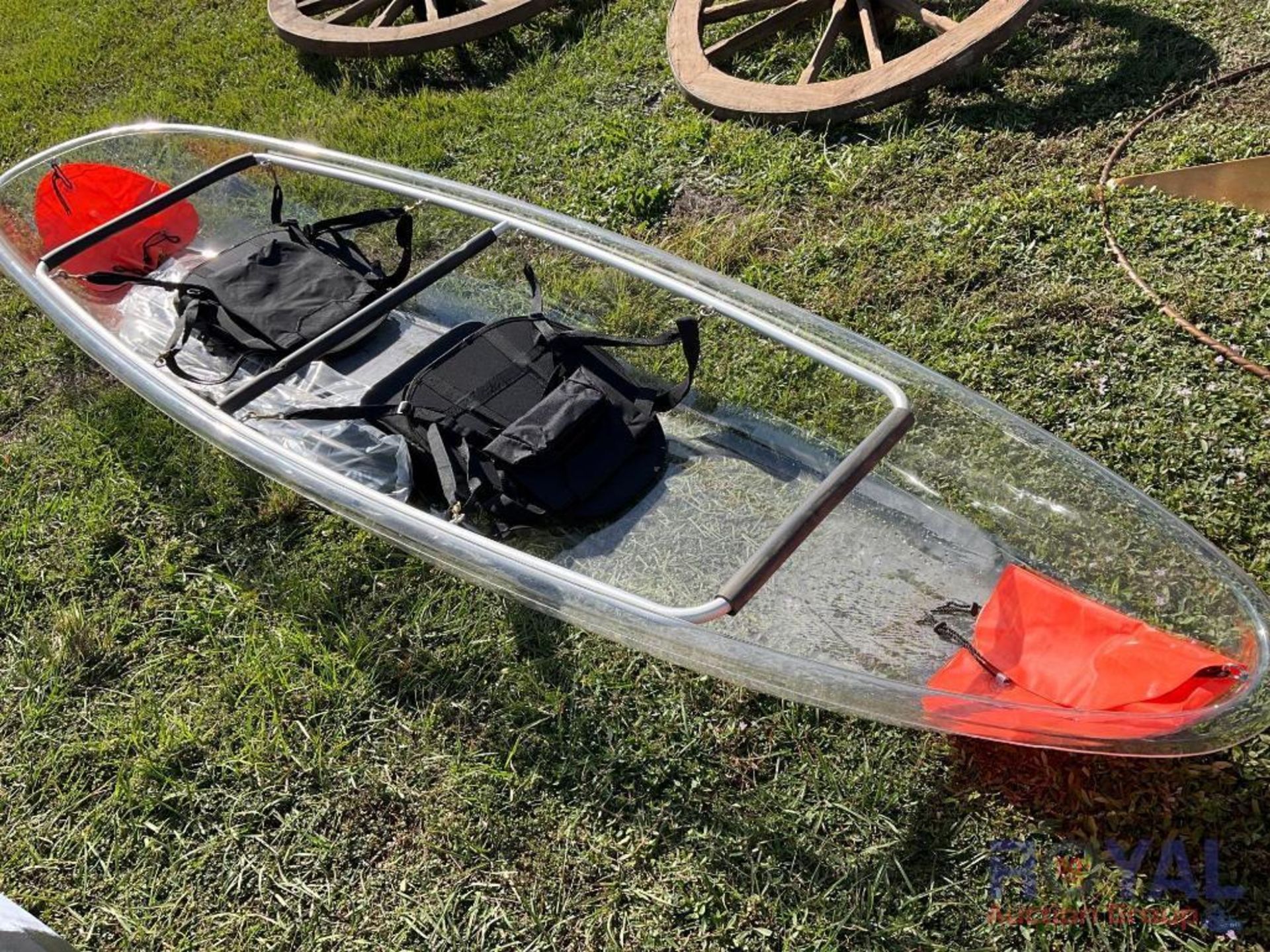 Clear Body Kayak - Image 4 of 4