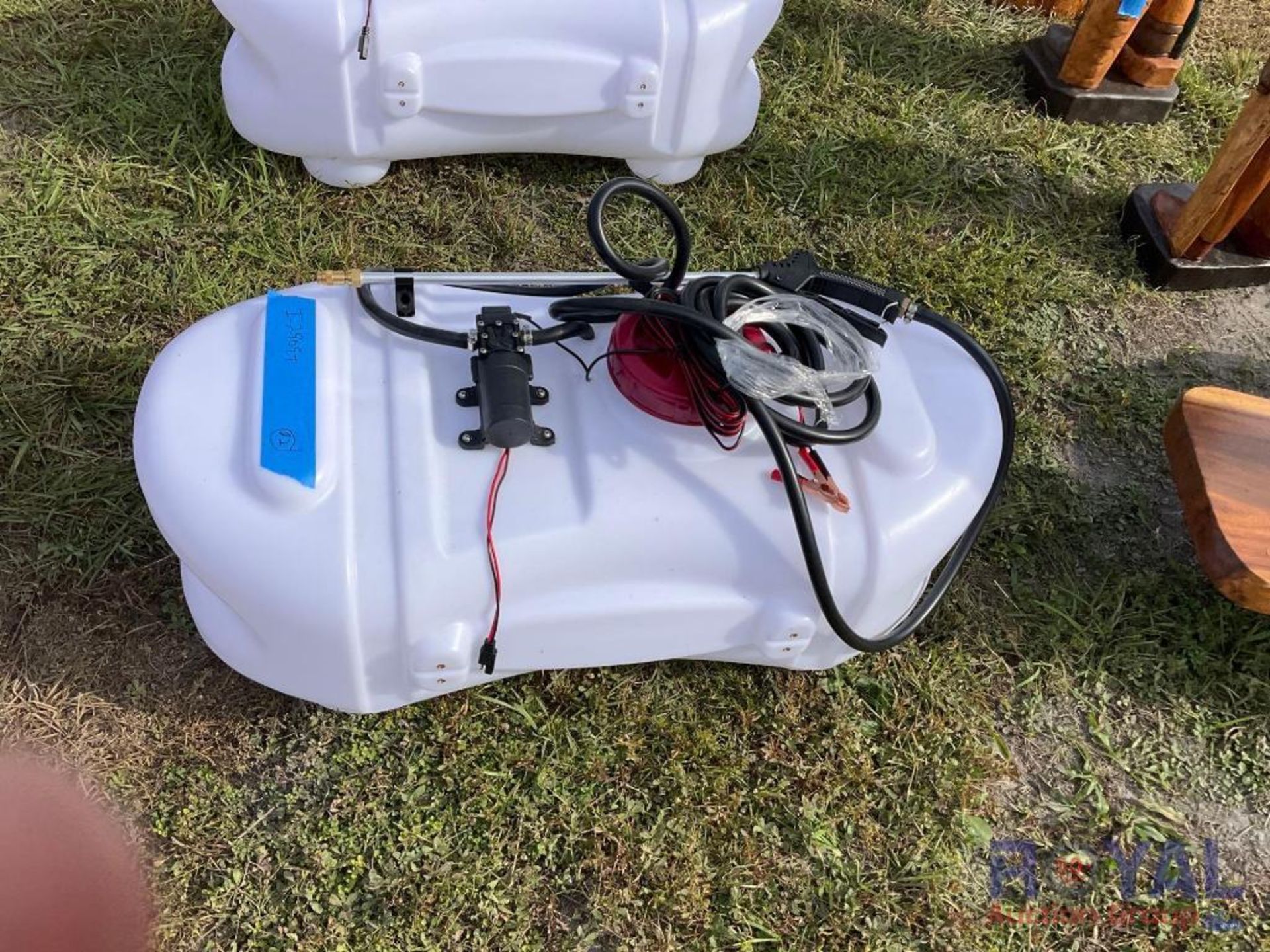 Tank with Electric Pump and Sprayer - Image 2 of 2
