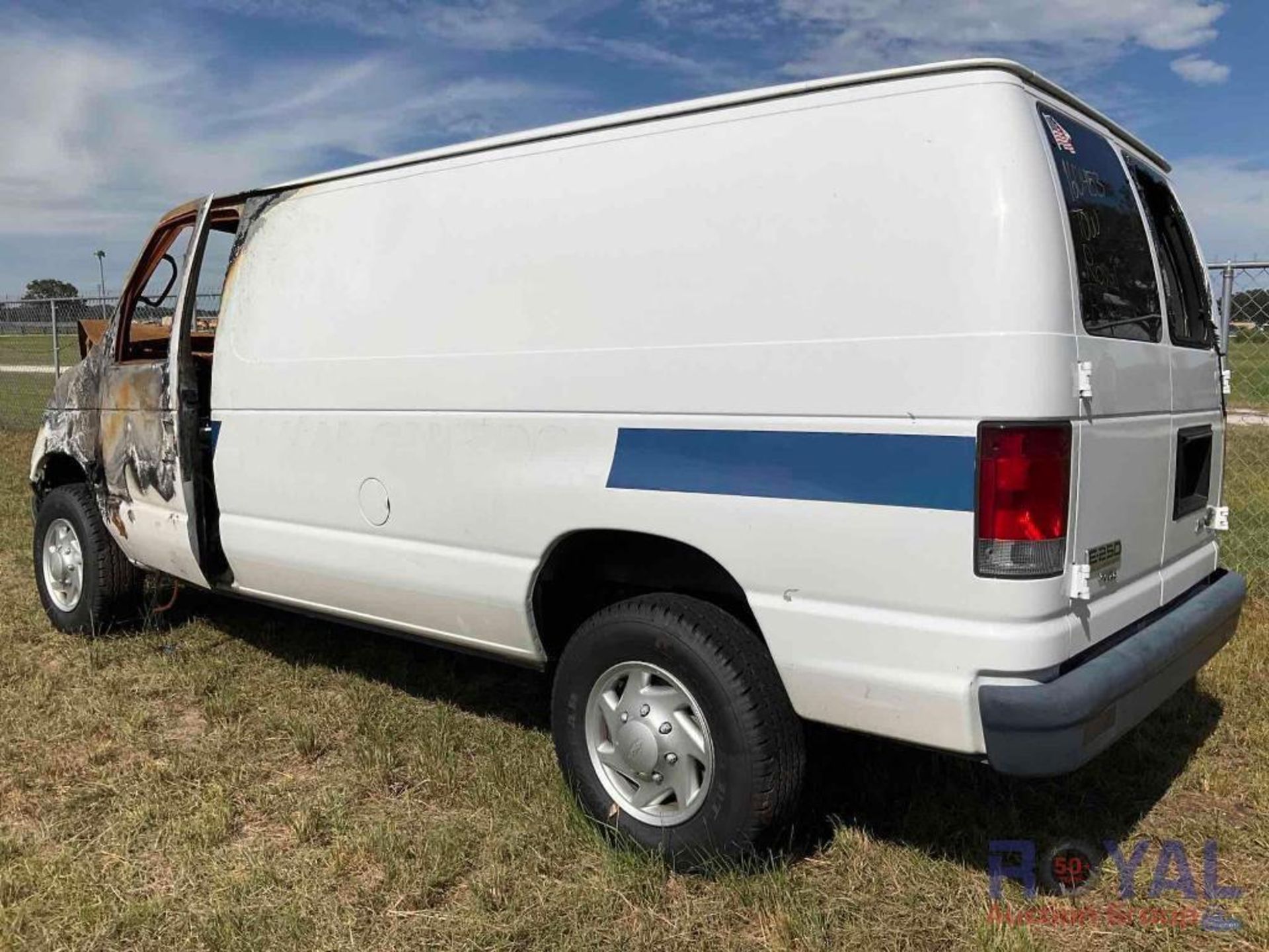 Ford E250 Cargo Van - Image 4 of 13