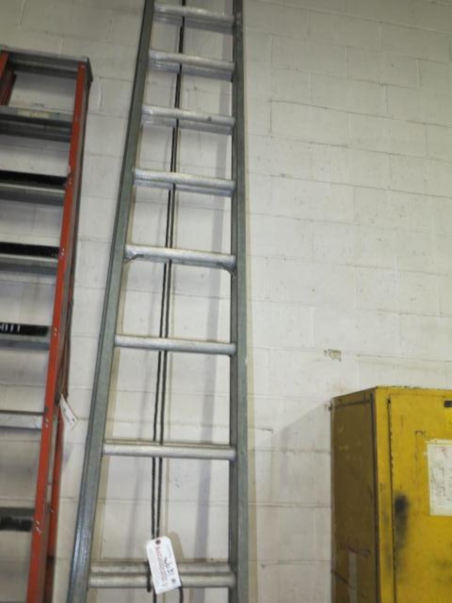 Ridgid 28' Extension Ladder