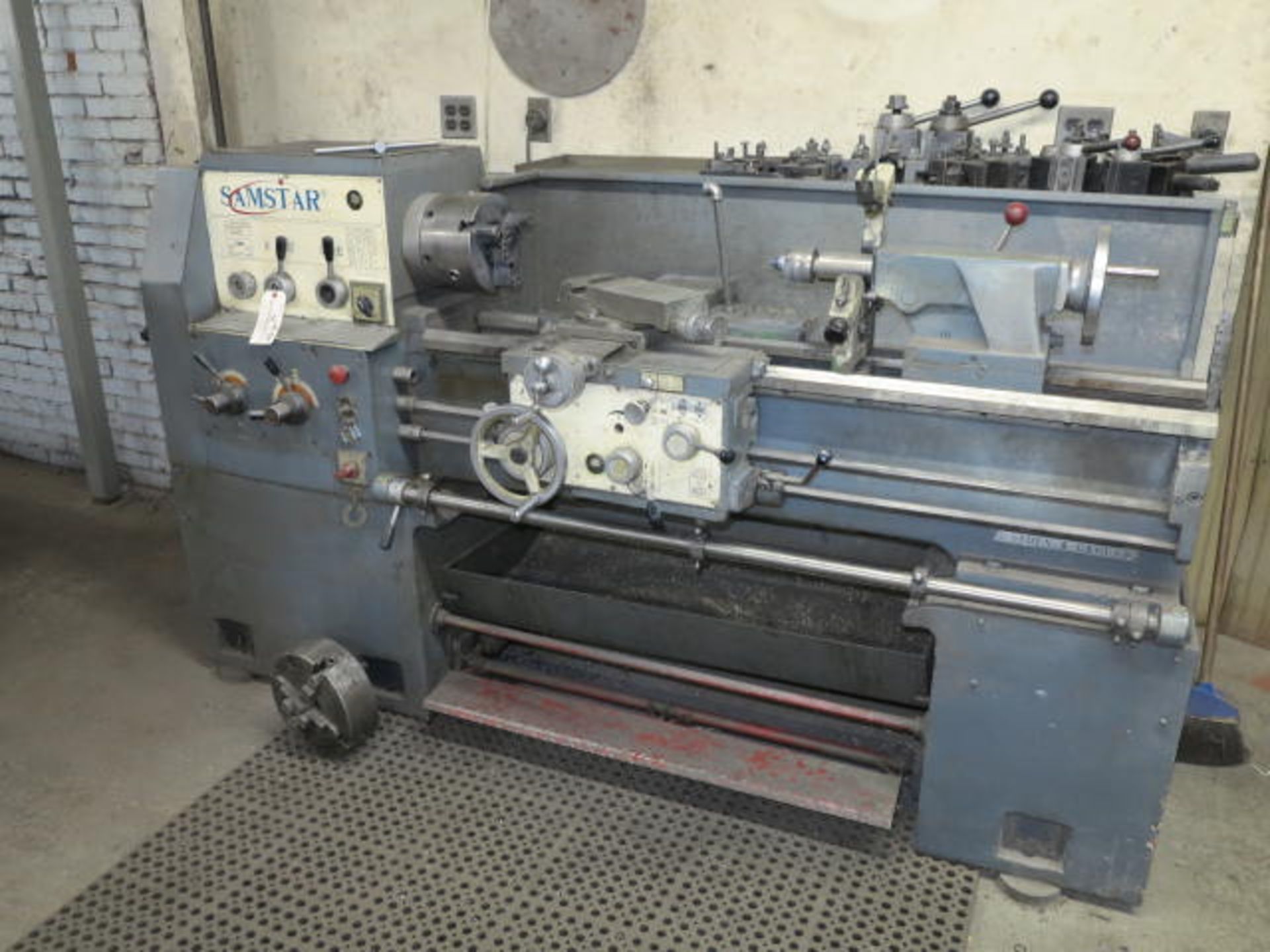 SAMSTAR 1440 Lathe 14'' Swing 40'' Bed s/n 62006 Power Saddle, Threading, Steady Rest, Tail Stock