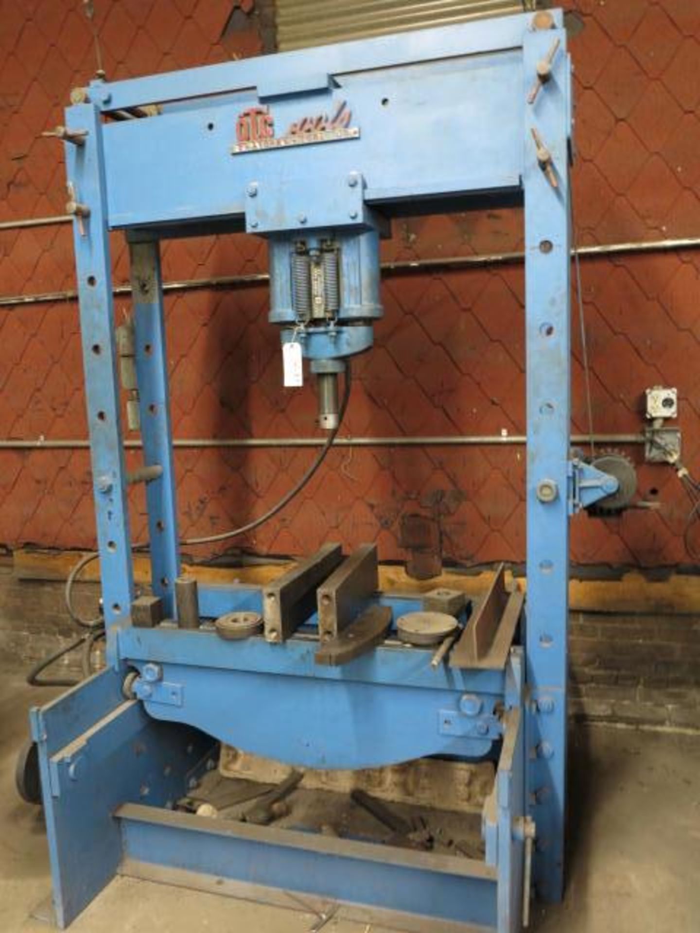 OTC 100 Ton Shop Press