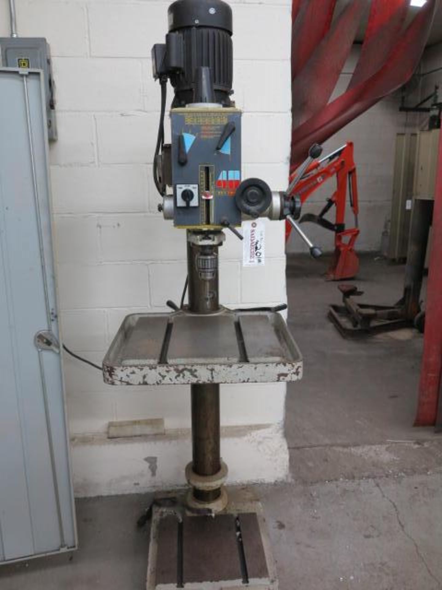 MSC Model 9542903 40 Mill and Drill S/N 936000