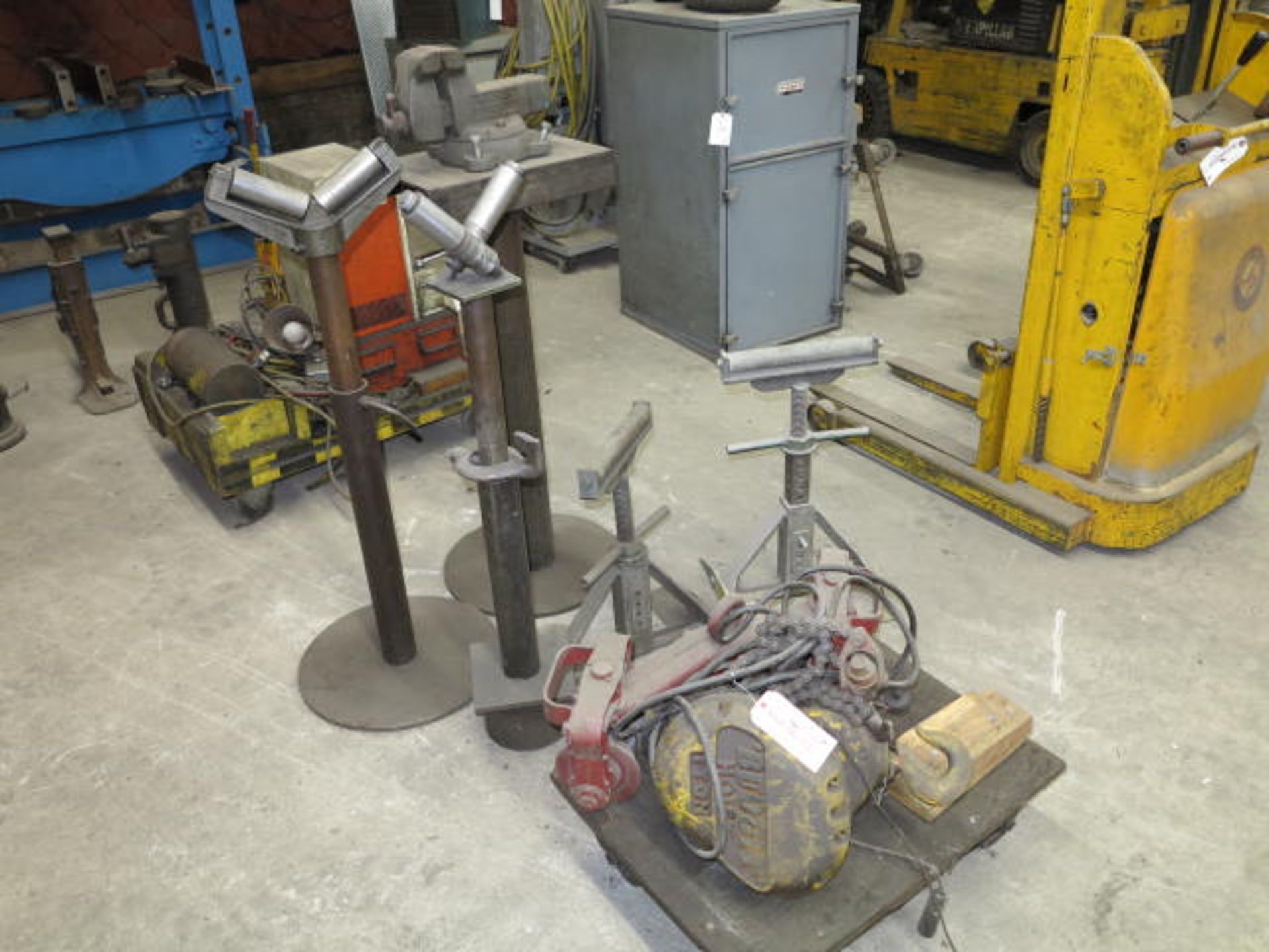 Lot Hoists and Stock Stands