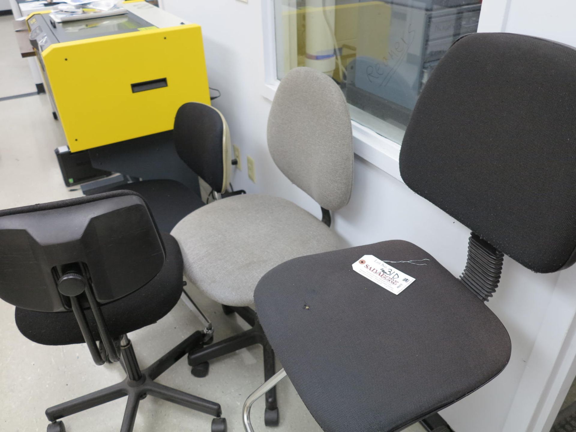 Lot Swivel Chairs Located in Smithfield RI