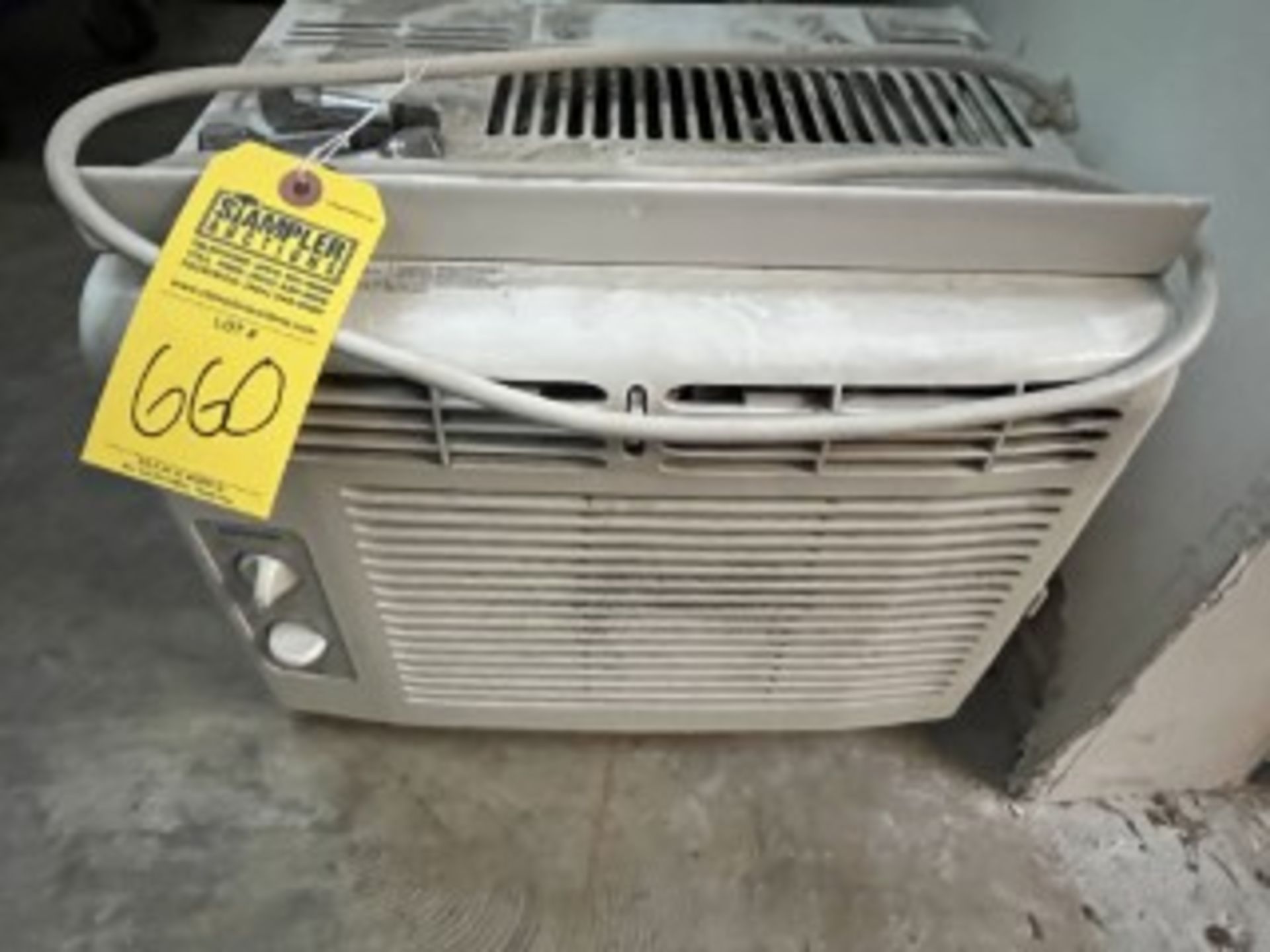 FRIGIDAIRE WALL UNIT AIR CONDITIONER