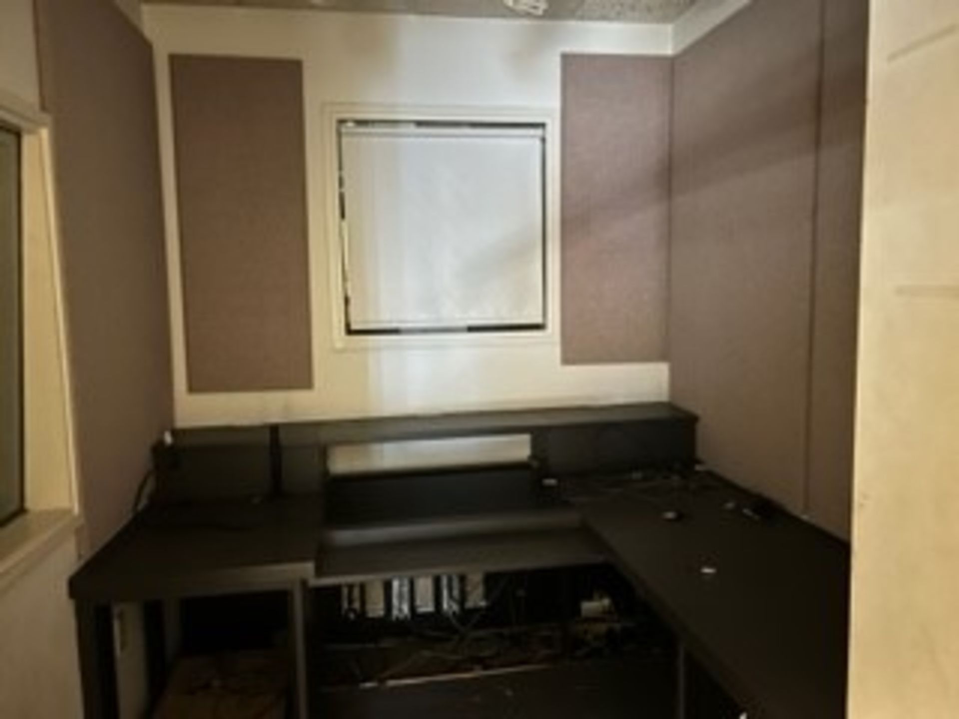 LOT CONTENTS OF ROOM - L-SHAPED BUILT IN DESK, CABLES, ETC