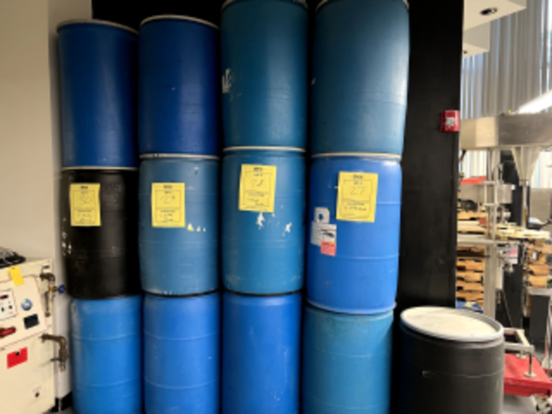 EMPTY 55 GALLON DRUMS