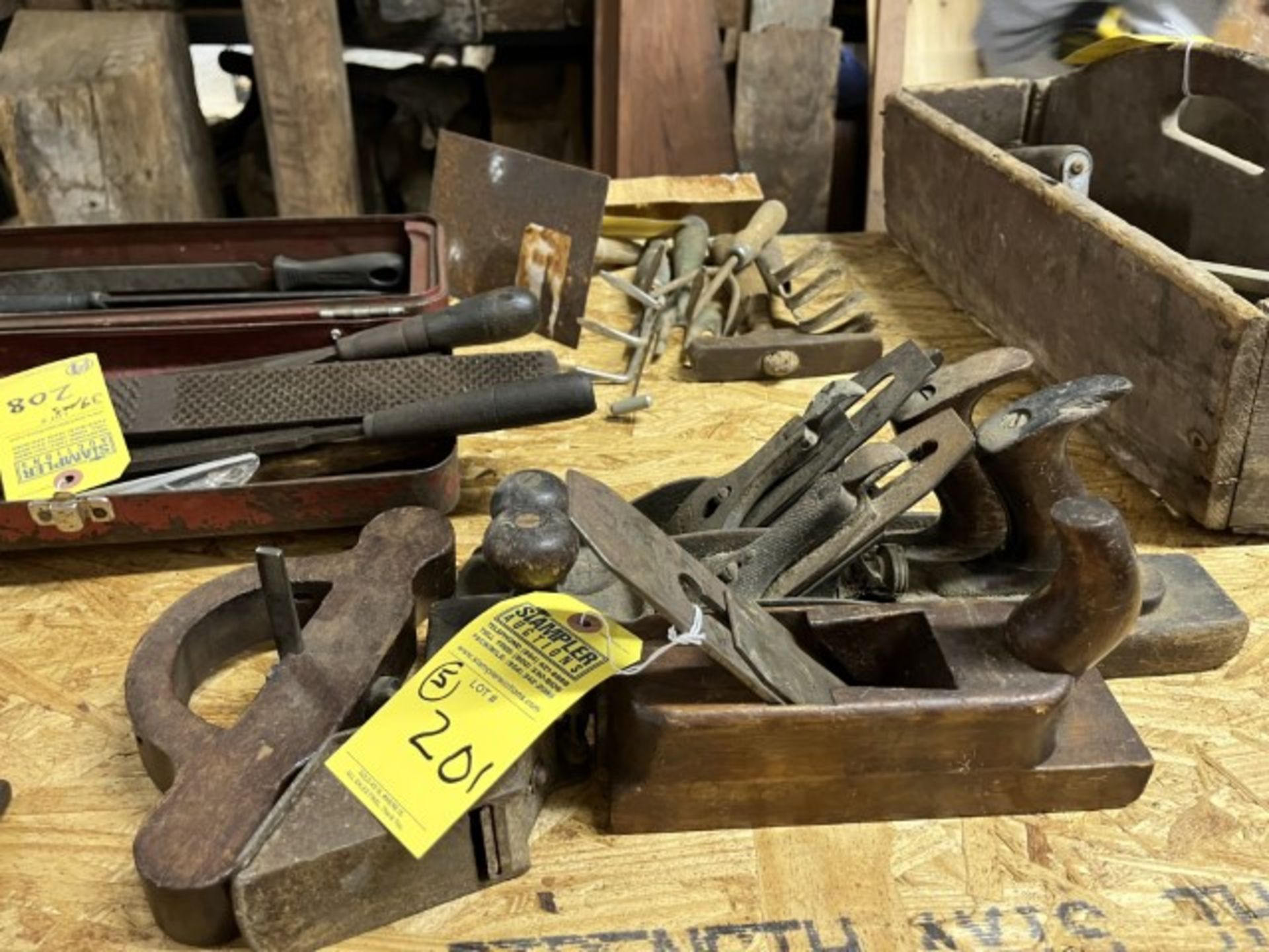 ASSORTED LARGE VINTAGE PLANERS - Image 5 of 6