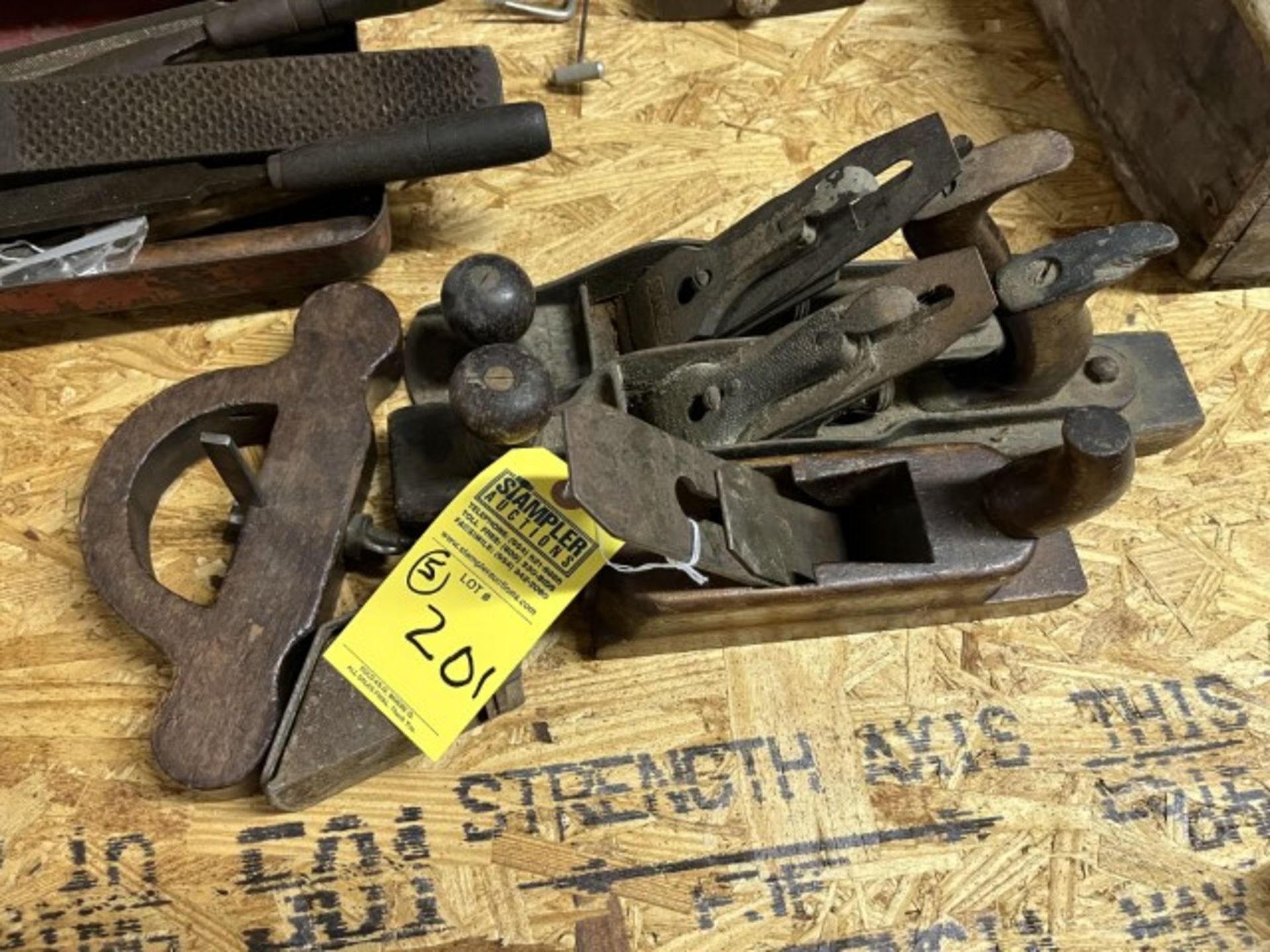 ASSORTED LARGE VINTAGE PLANERS - Image 2 of 6