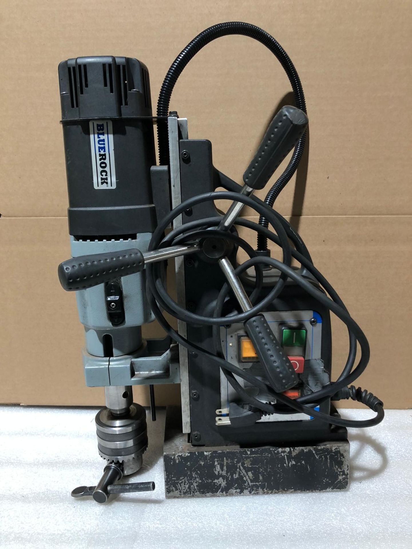 BlueRock Magnetic Mag Drill Unit with Drill Chuck - 120V - Image 4 of 4