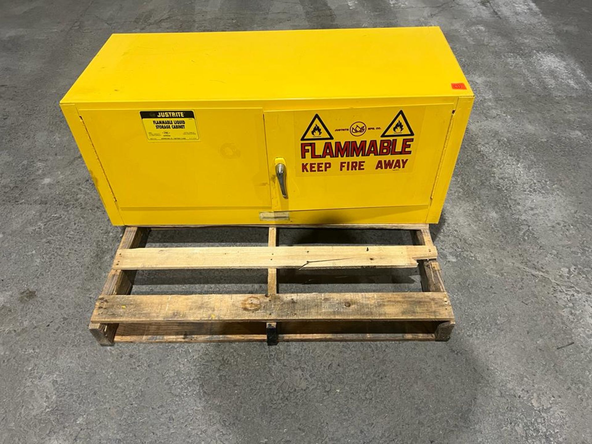 NICE Justrite Flammable Safety Fire cabinet unit - Image 3 of 3
