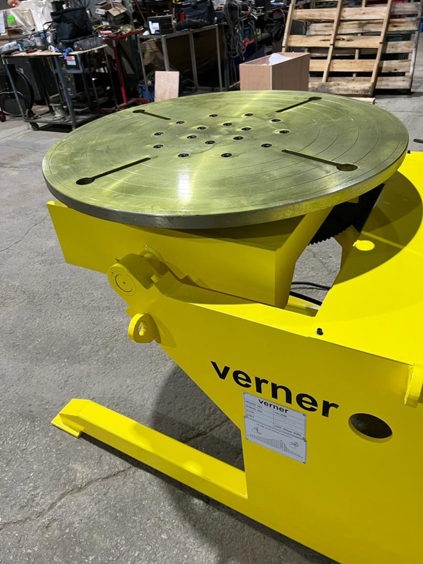 Verner model VD-2500 WELDING POSITIONER 1500lbs capacity - tilt and rotate with variable speed drive - Image 3 of 4