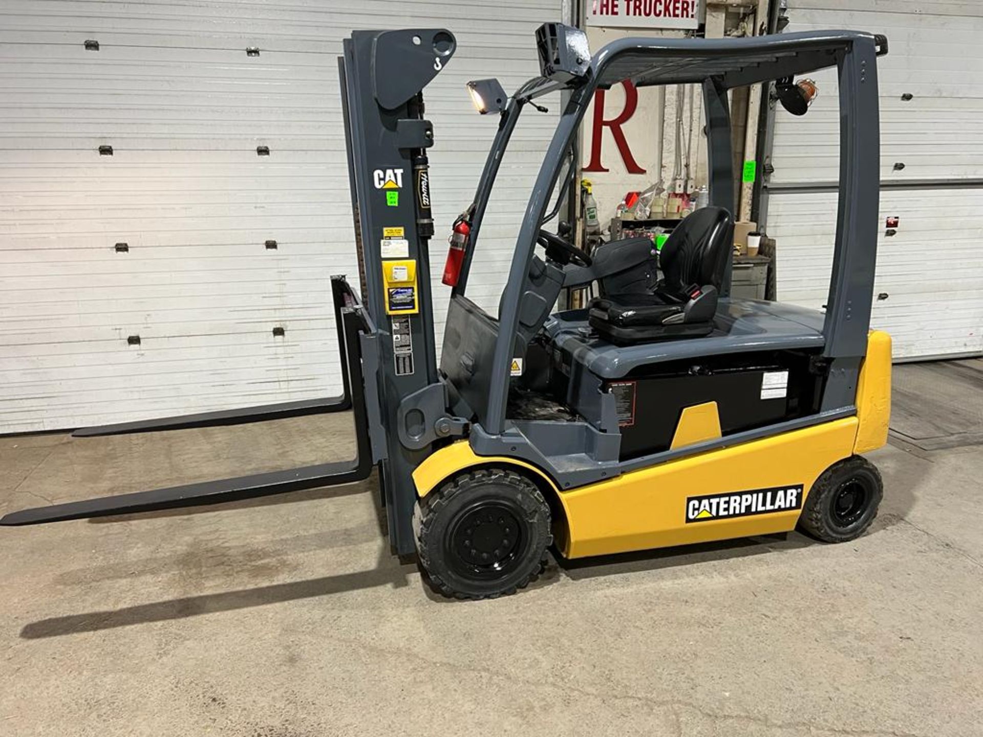 NICE CAT 60 - 6,000lbs Capacity OUTDOOR Forklift Electric with NEW 48" FORKS - 80V with Sideshift