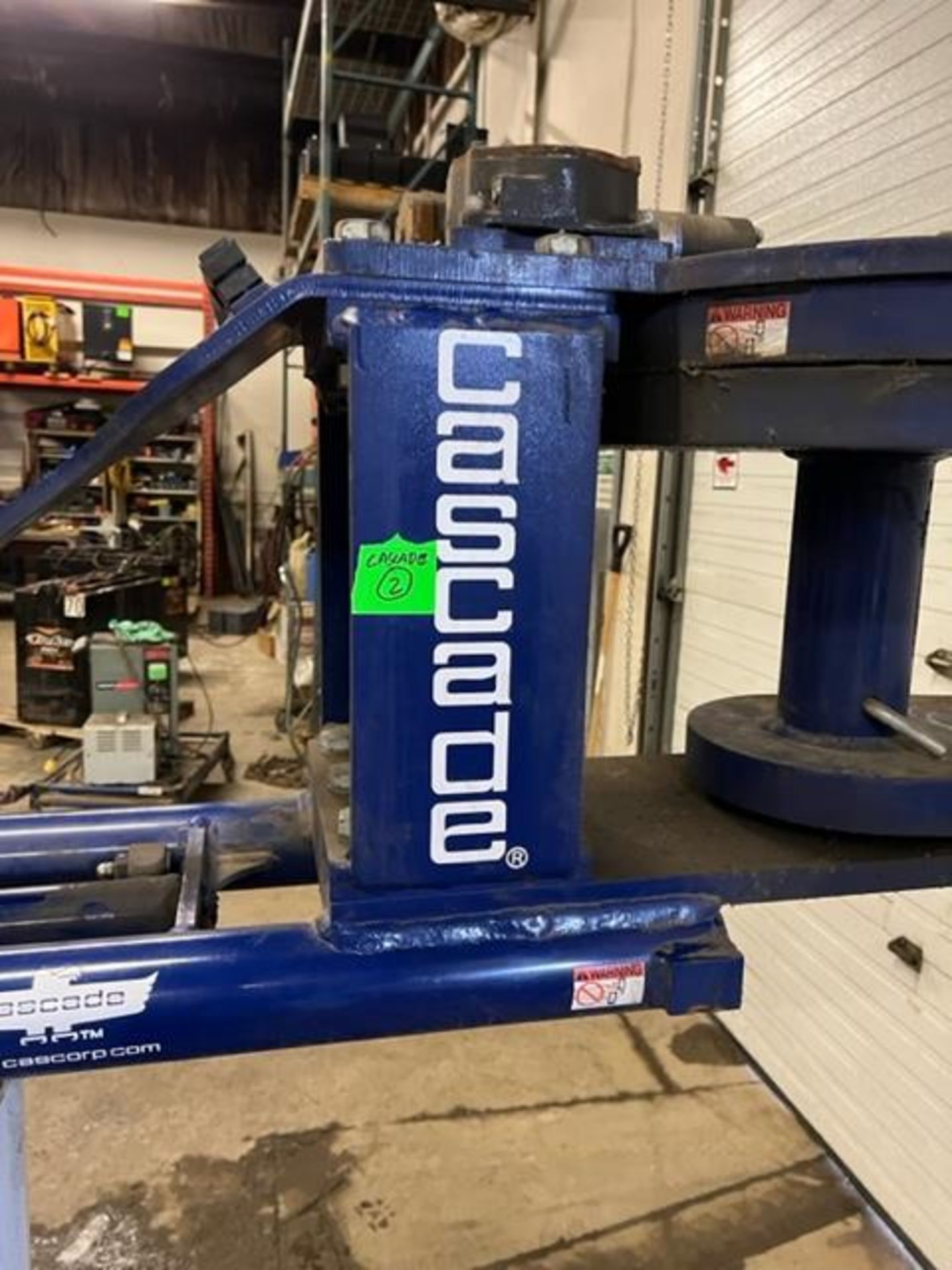 Cascade Forklift Attachment - Forklift Box Skid Grapple Clamp Unit MINT - Image 3 of 5