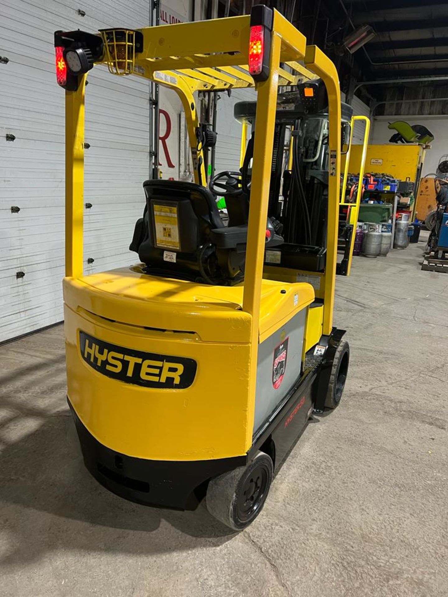 NICE 2014 Hyster 50 - 5,000lbs EXPLOSION PROOF Forklift Electric 48V with Sideshift 3-stage mast LOW - Image 2 of 6