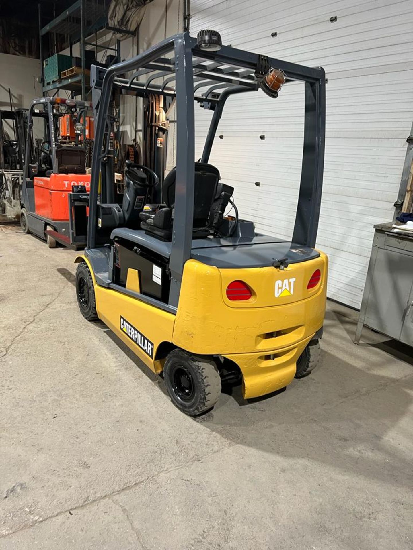 NICE CAT 60 - 6,000lbs Capacity OUTDOOR Forklift Electric with NEW 48" FORKS - 80V with Sideshift - Image 3 of 4