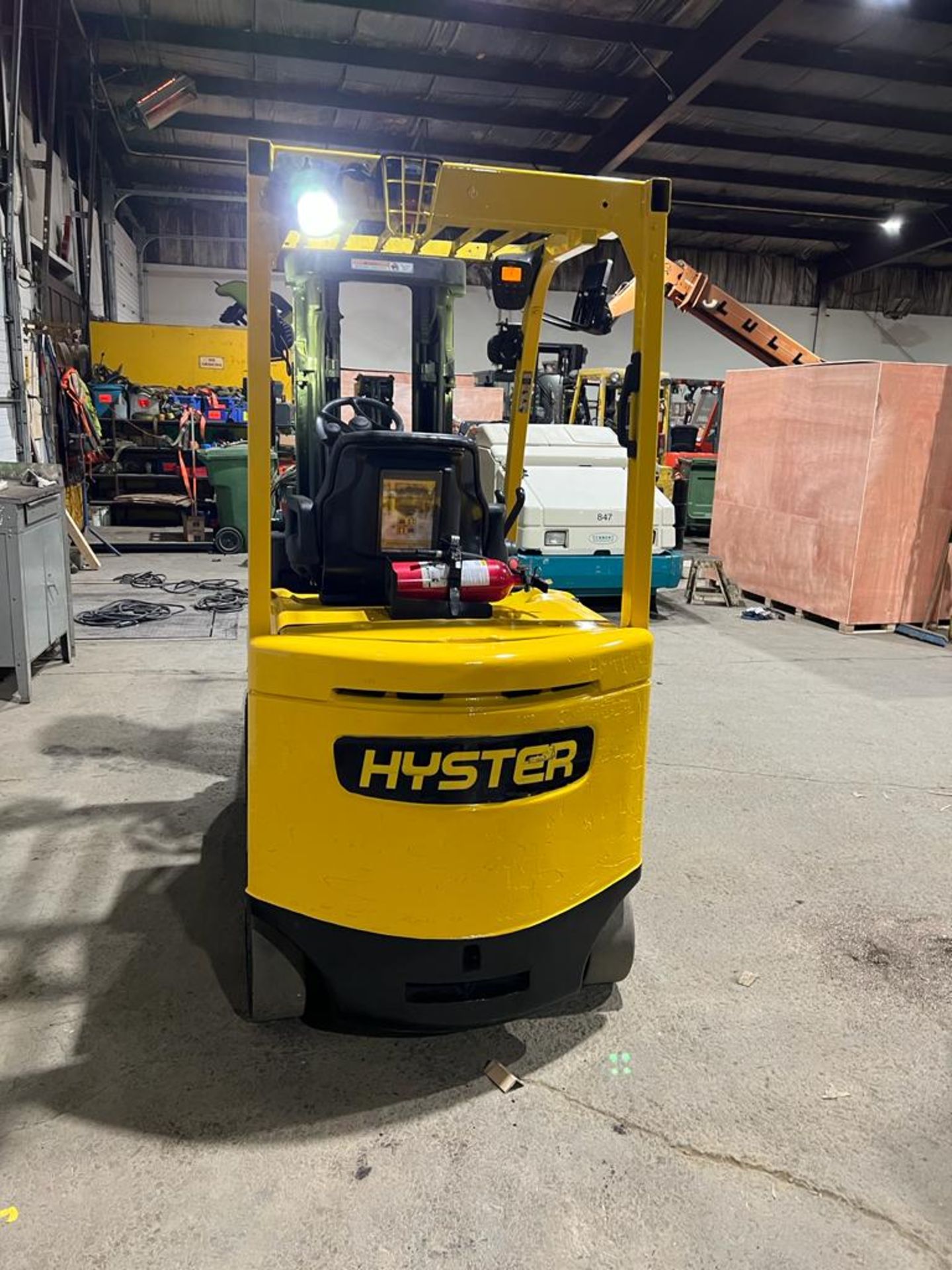 NICE 2016 Hyser 60 - 6,000lbs Capacity Electric Forklift 48V with Sideshift 48" forks - 3-stage mast - Image 4 of 4