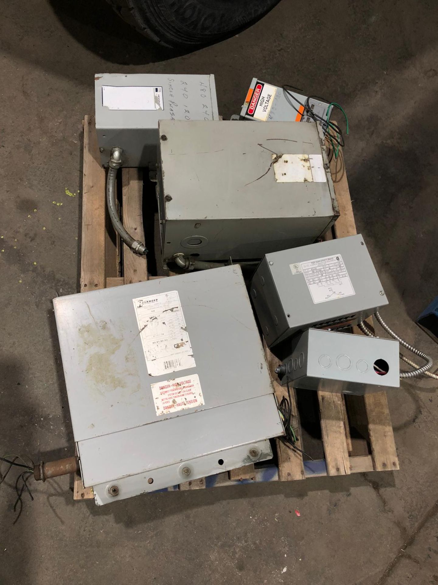 Lot of 5 (5 units) Electrical Transformers 1.5 to 5KVA units - Image 4 of 4